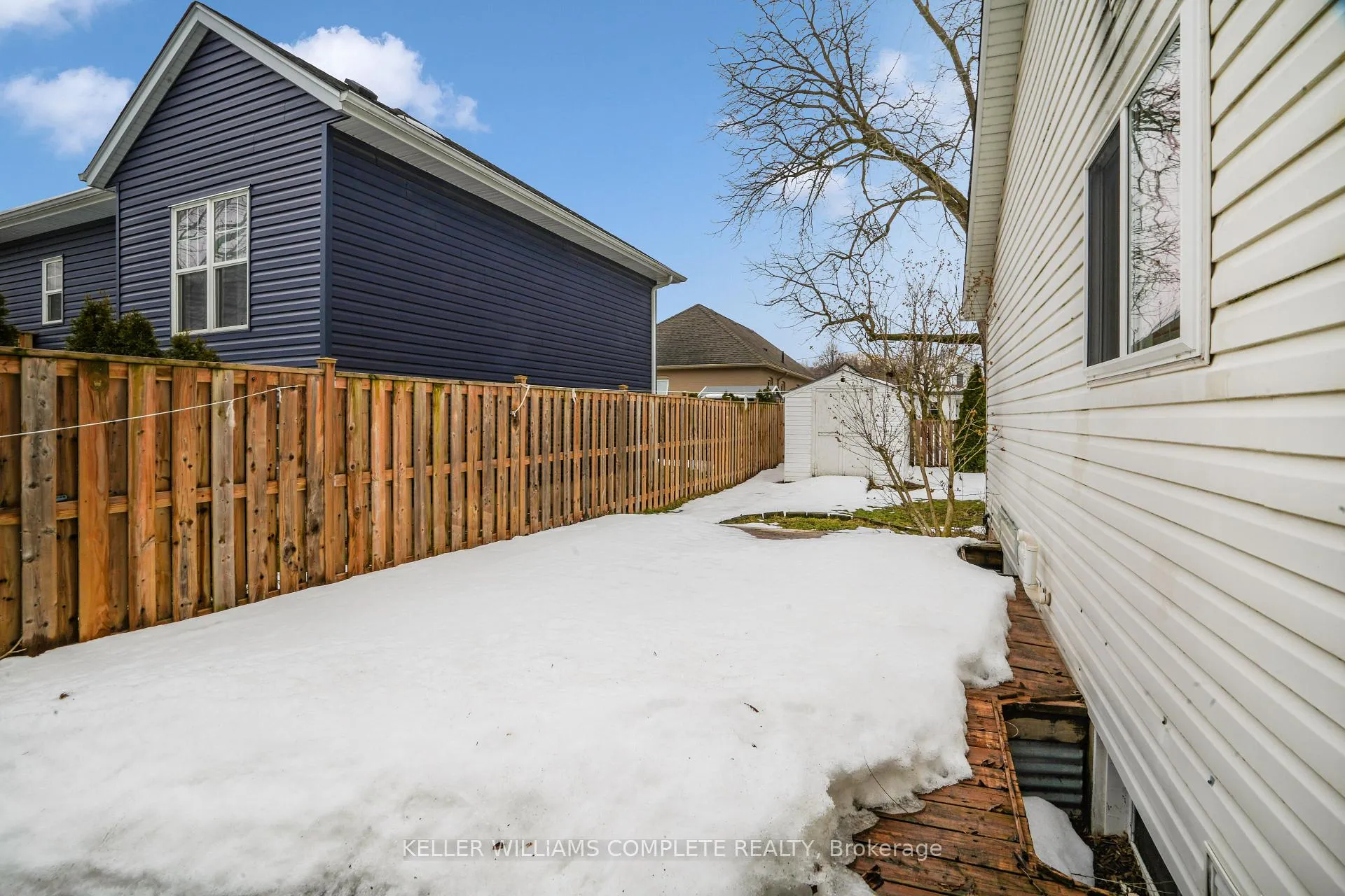 Photo 33 of 378B Glendale Avenue, St. Catharines, Burleigh Hill — HOMEH