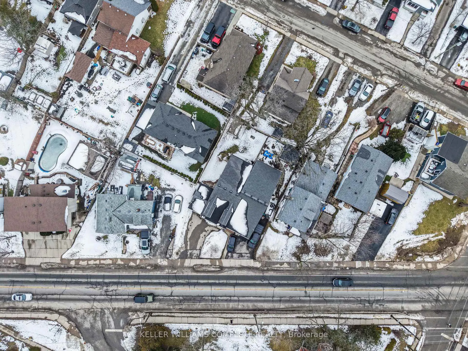 Photo 35 of 378B Glendale Avenue, St. Catharines, Burleigh Hill — HOMEH