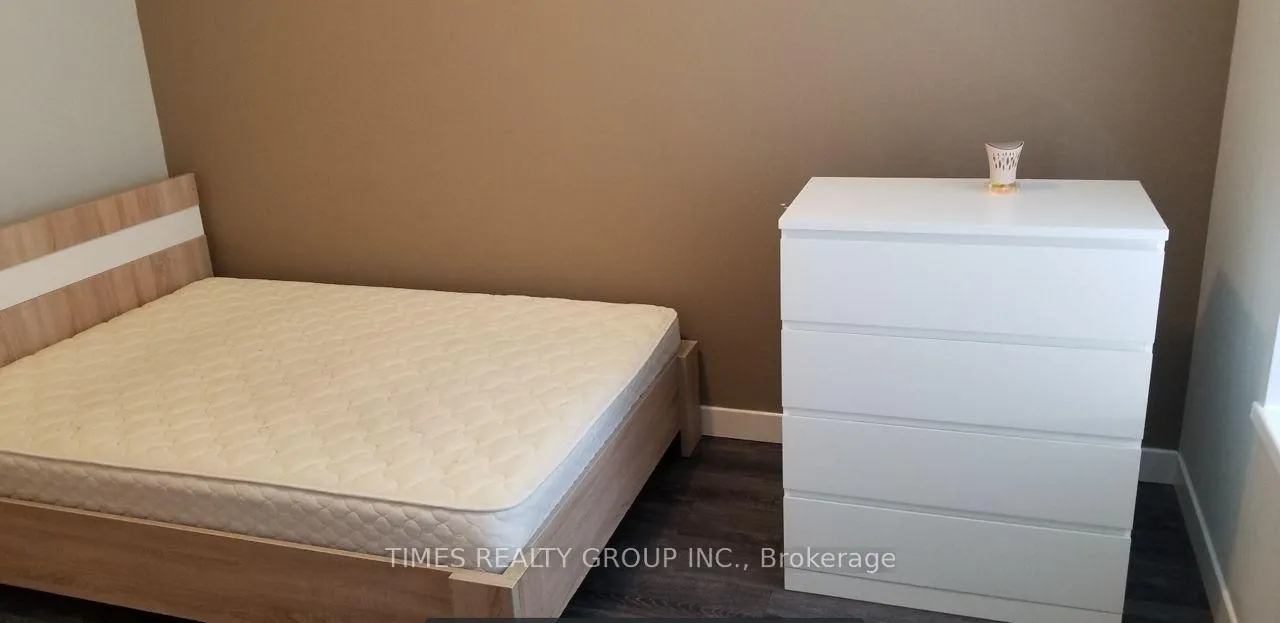 Photo 4 of Unit 1002, 318 Spruce Street, Waterloo, Lakeshore Village — HOMEH