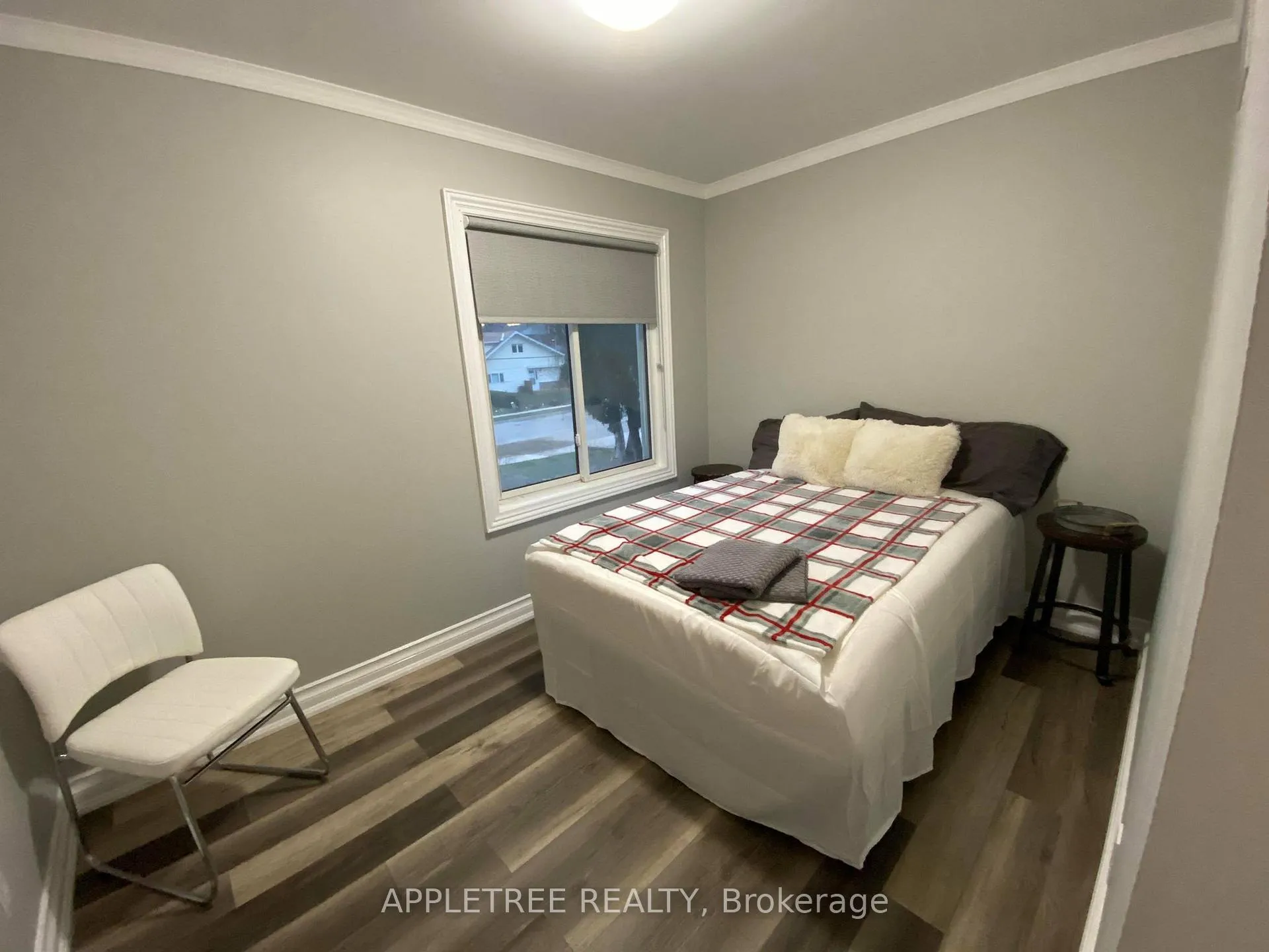 Photo 11 of 147 Berczy Street, Barrie, Codrington — HOMEH