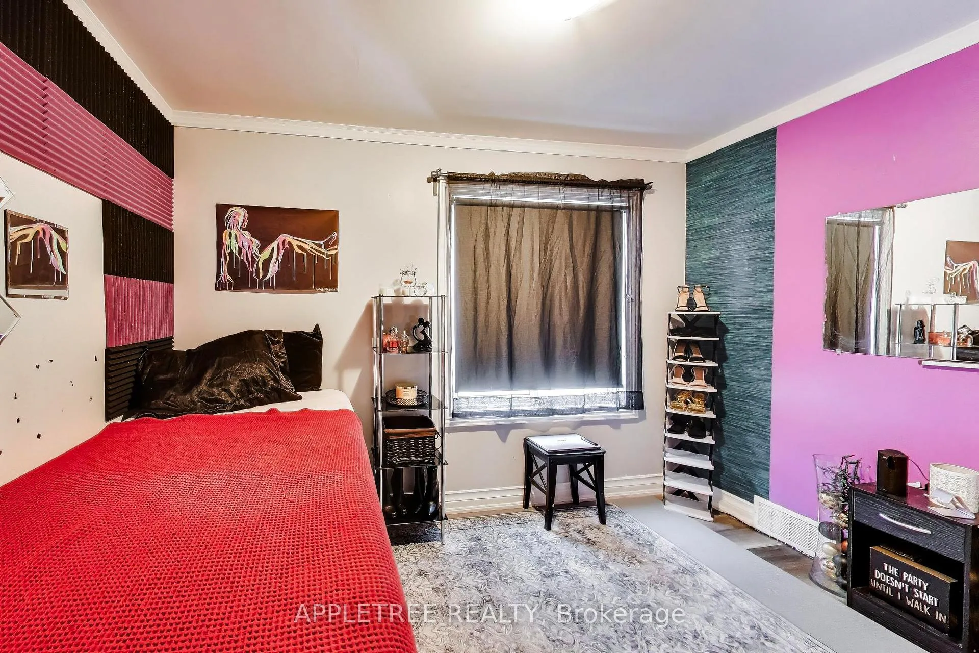 Photo 12 of 147 Berczy Street, Barrie, Codrington — HOMEH