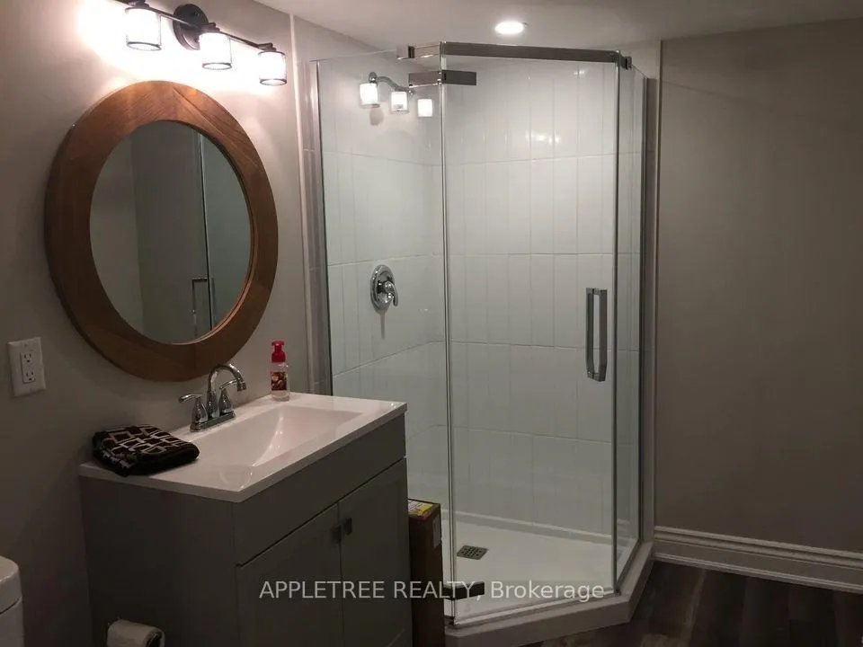 Photo 16 of 147 Berczy Street, Barrie, Codrington — HOMEH