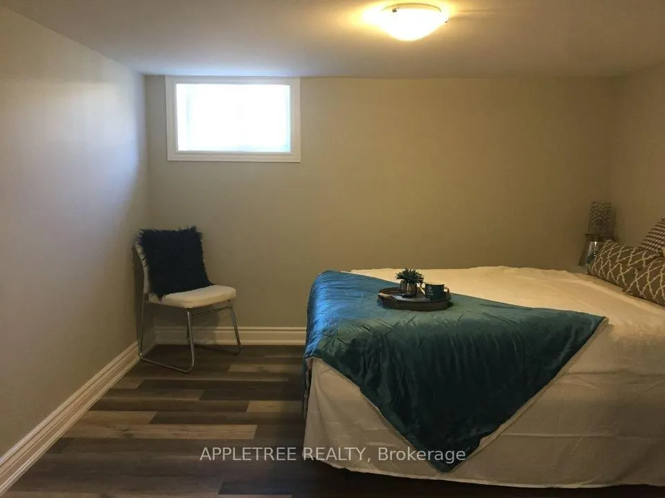 Photo 17 of 147 Berczy Street, Barrie, Codrington — HOMEH