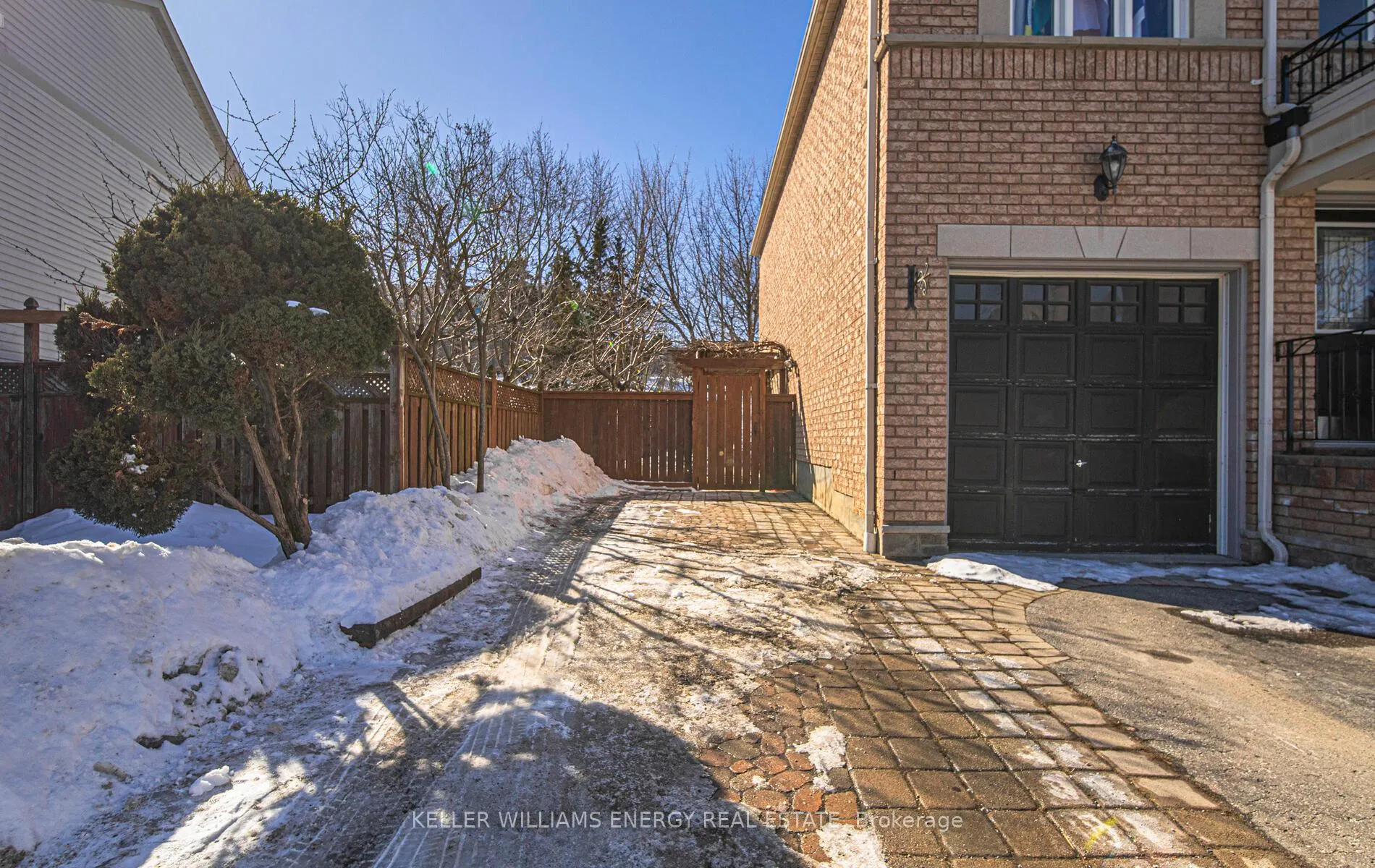 Photo 3 of Unit Bsmt, 67 Mcsweeney Crescent, Ajax, Northwest Ajax — HOMEH