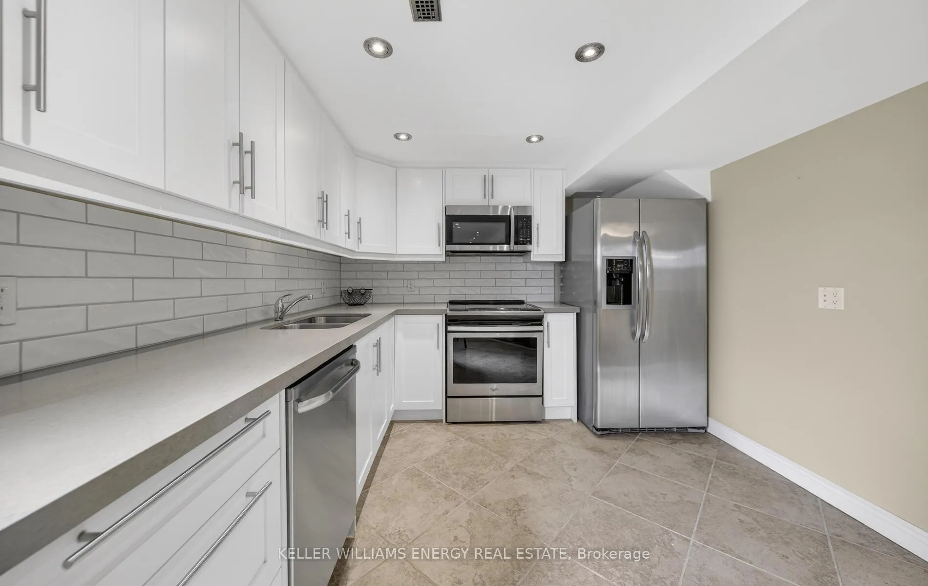 Photo 11 of Unit Bsmt, 67 Mcsweeney Crescent, Ajax, Northwest Ajax — HOMEH
