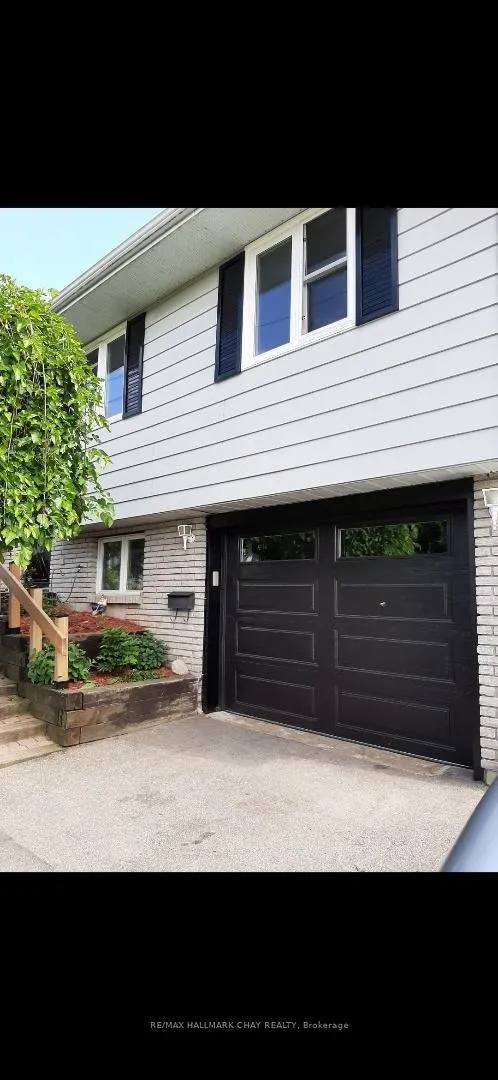 Photo 5 of 47 Baldwin Lane, Barrie, Allandale Heights — HOMEH