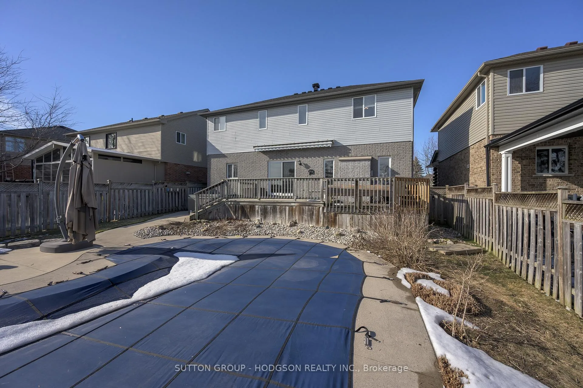 Photo 3 of 42 Oakmont Gardens, Middlesex Centre, Ilderton — HOMEH