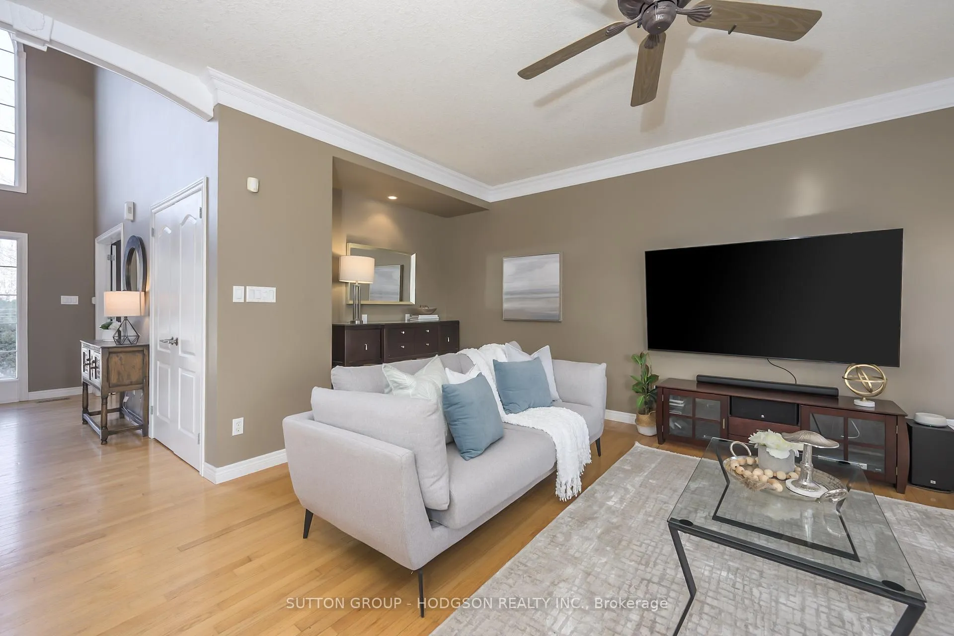 Photo 10 of 42 Oakmont Gardens, Middlesex Centre, Ilderton — HOMEH