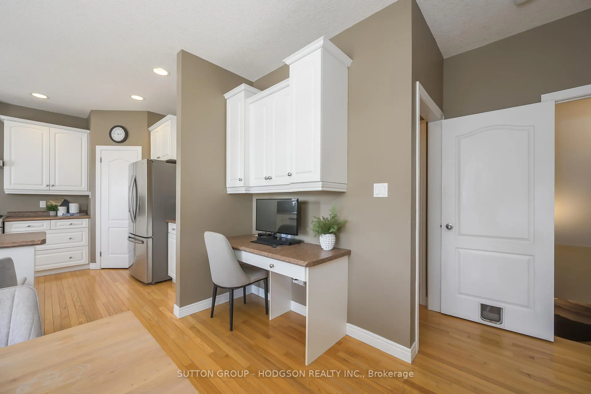 Photo 16 of 42 Oakmont Gardens, Middlesex Centre, Ilderton — HOMEH