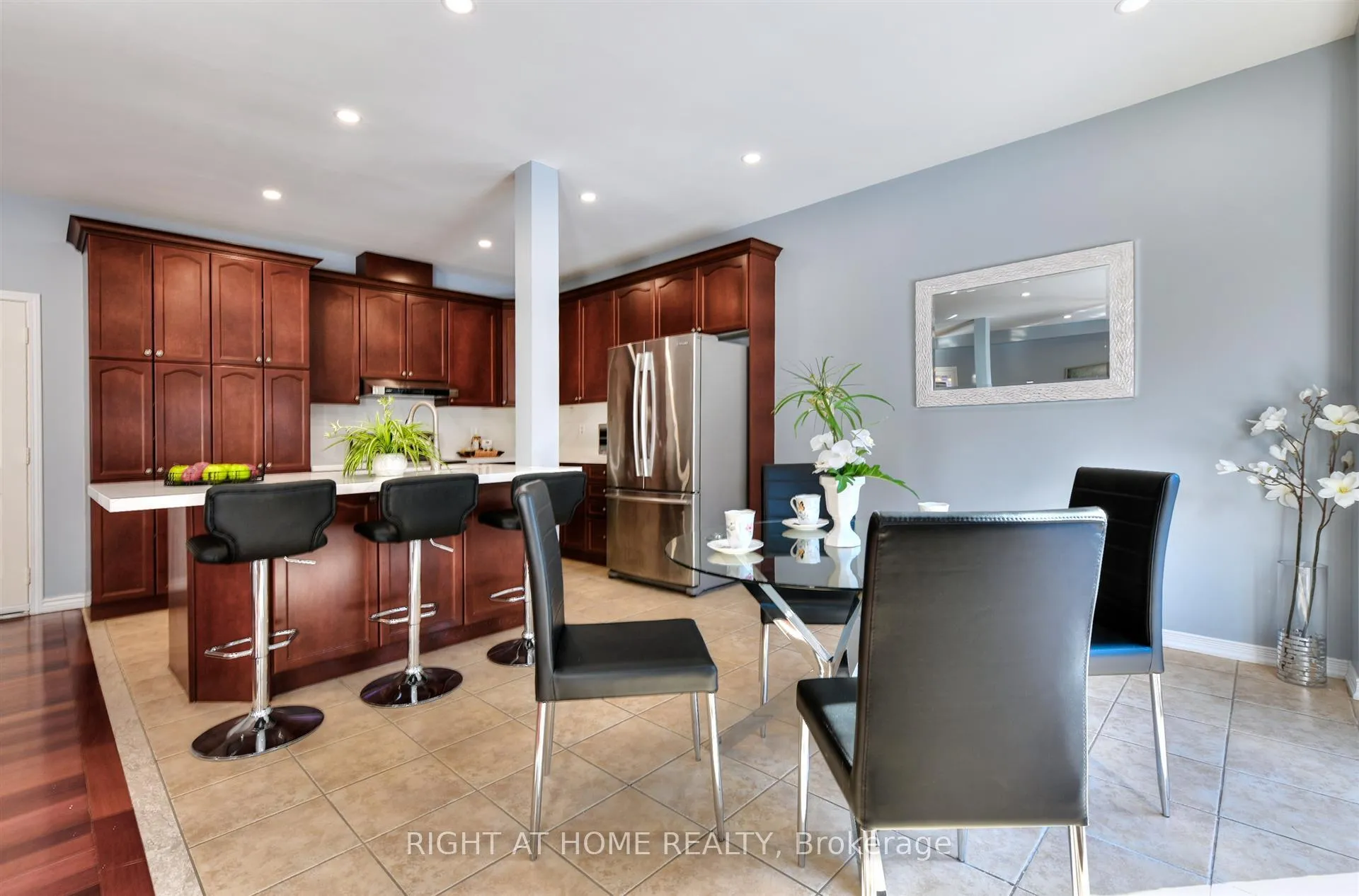 Photo 9 of 4689 Bracknell Road, Burlington, Alton — HOMEH