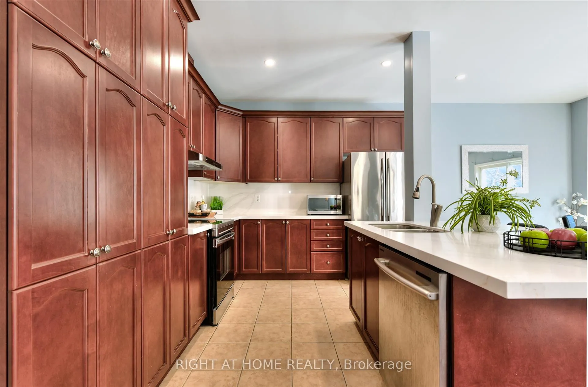 Photo 11 of 4689 Bracknell Road, Burlington, Alton — HOMEH
