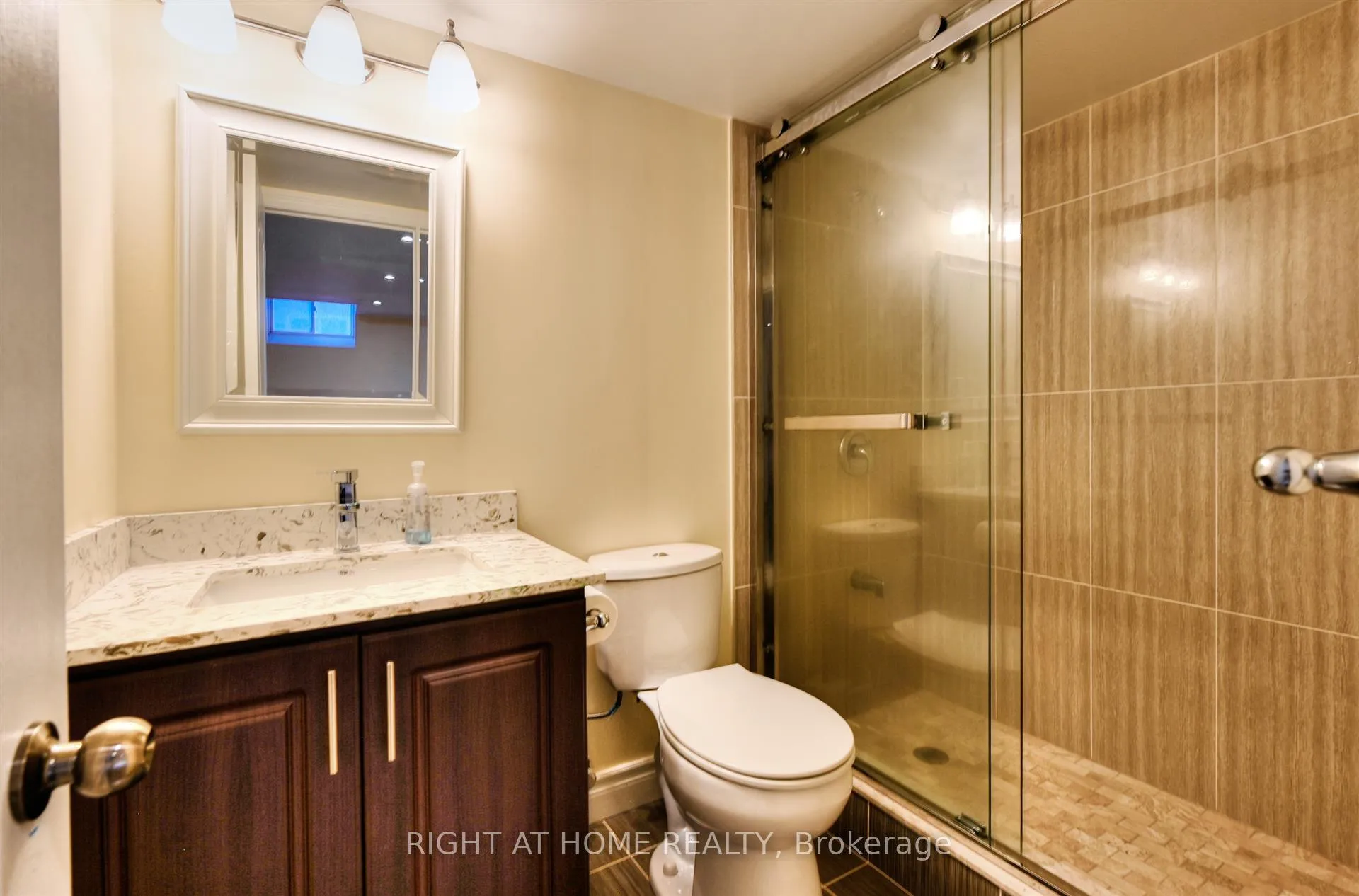 Photo 23 of 4689 Bracknell Road, Burlington, Alton — HOMEH