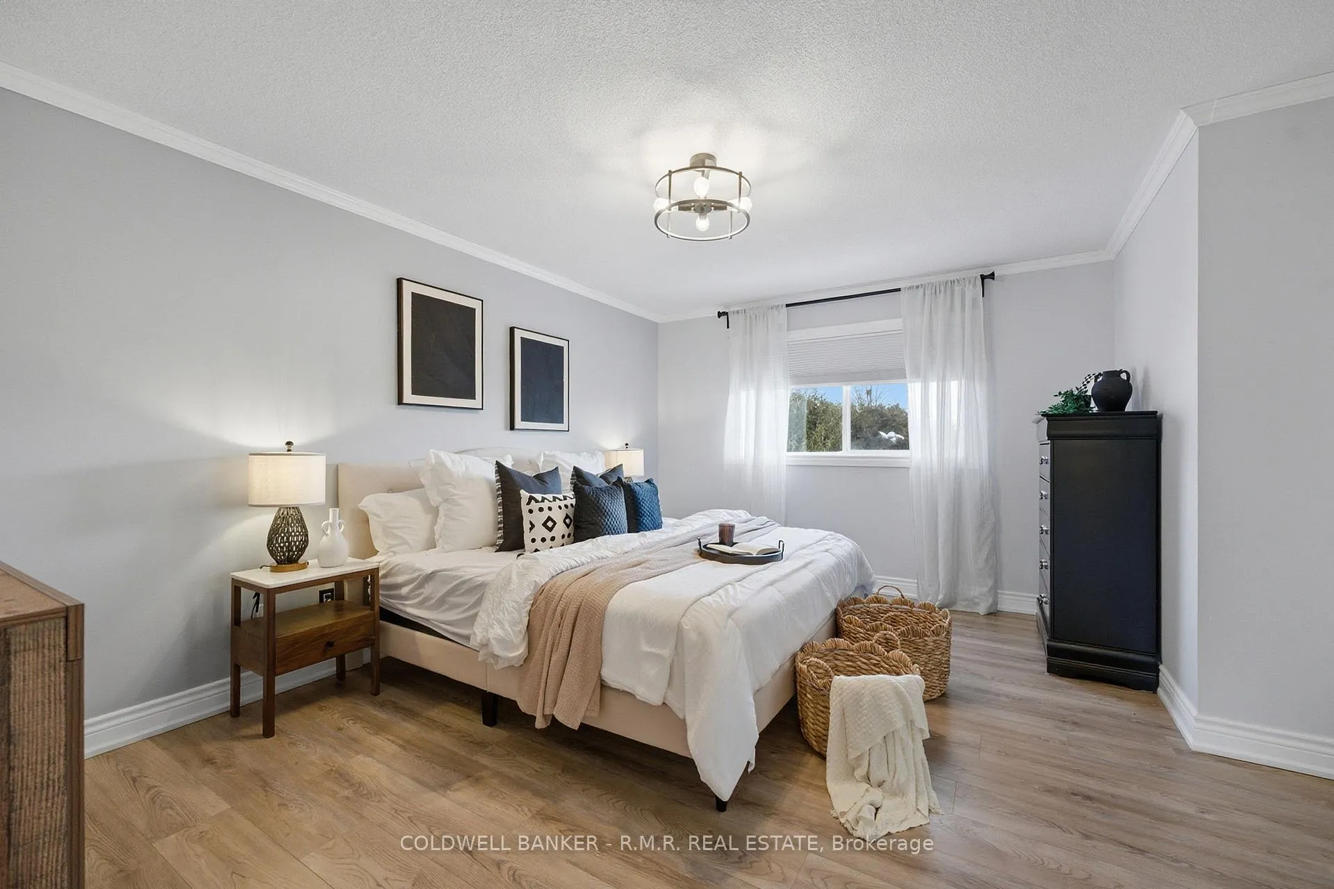 Photo 18 of 82 Vipond Road, Whitby, Brooklin — HOMEH