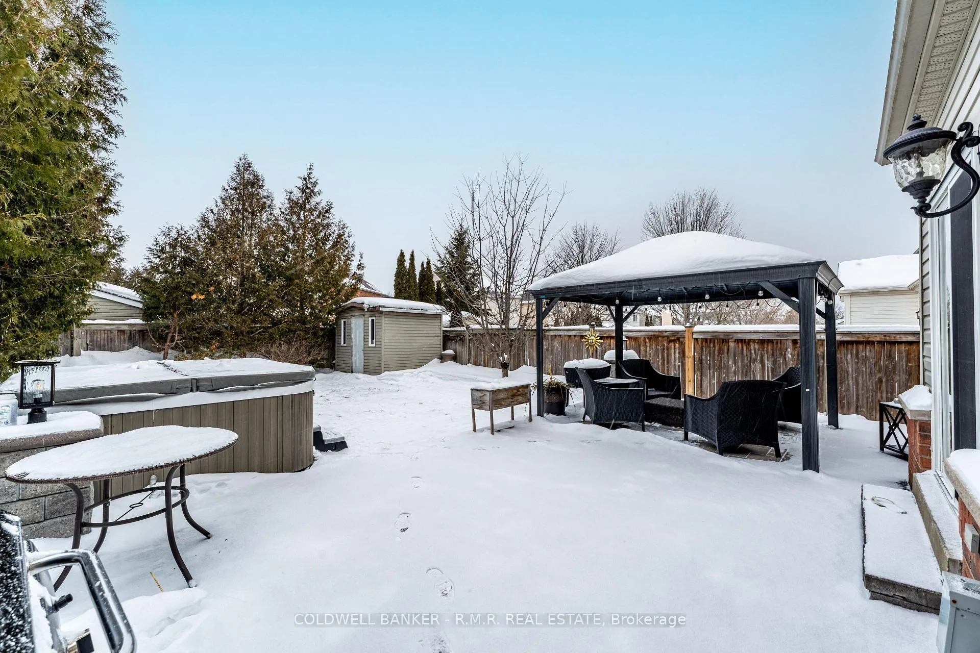Photo 32 of 82 Vipond Road, Whitby, Brooklin — HOMEH