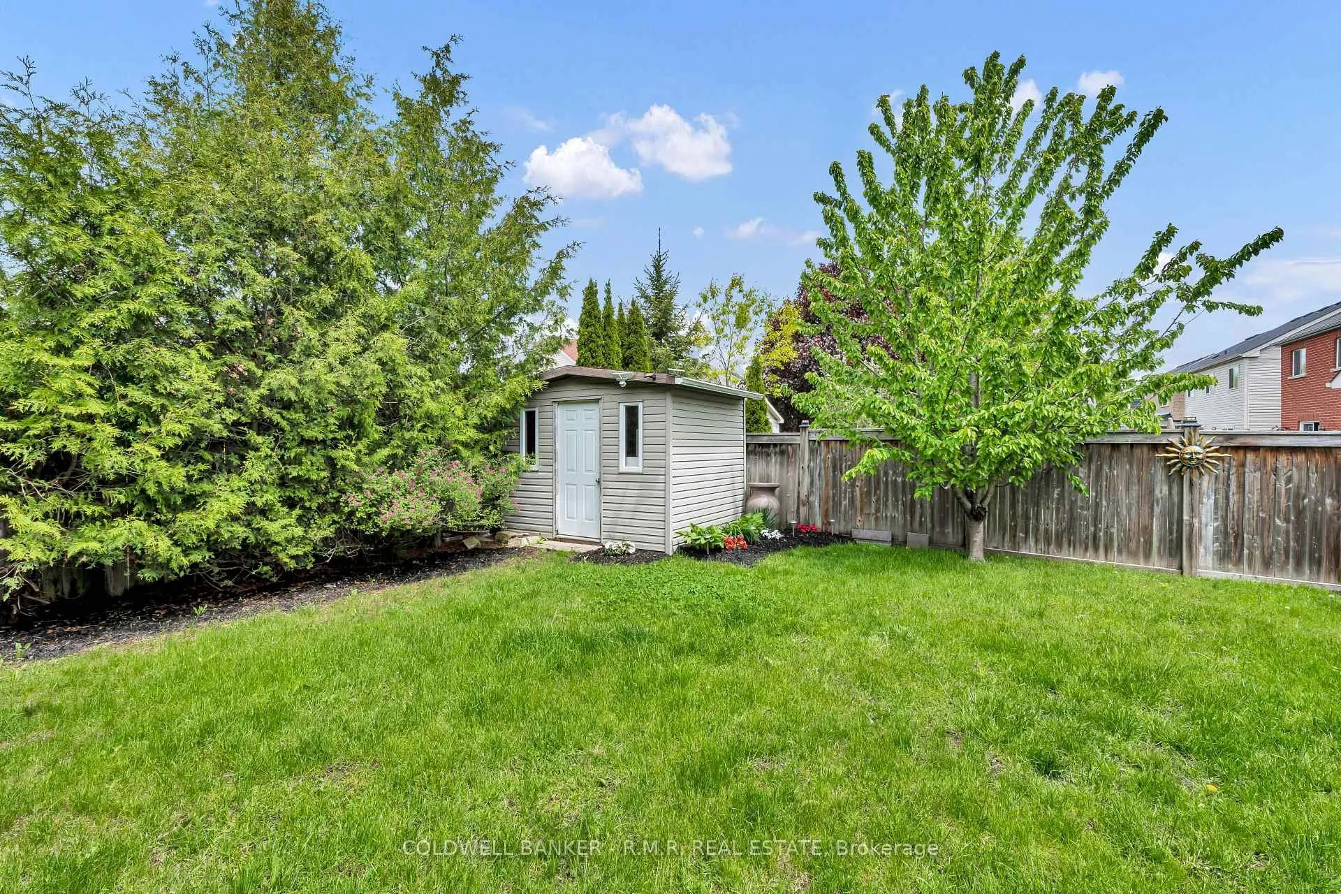 Photo 36 of 82 Vipond Road, Whitby, Brooklin — HOMEH