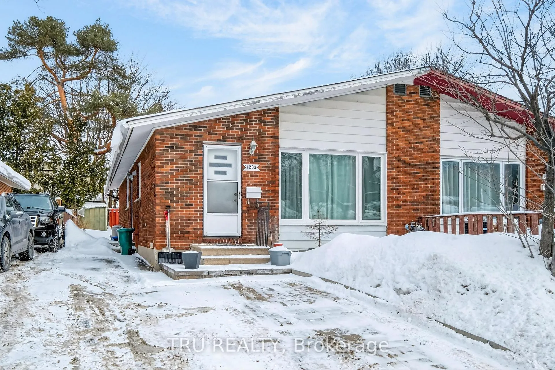Photo 1 of Unit Maitland, 1263 Maitland Avenue, Ottawa, Copeland Park — HOMEH