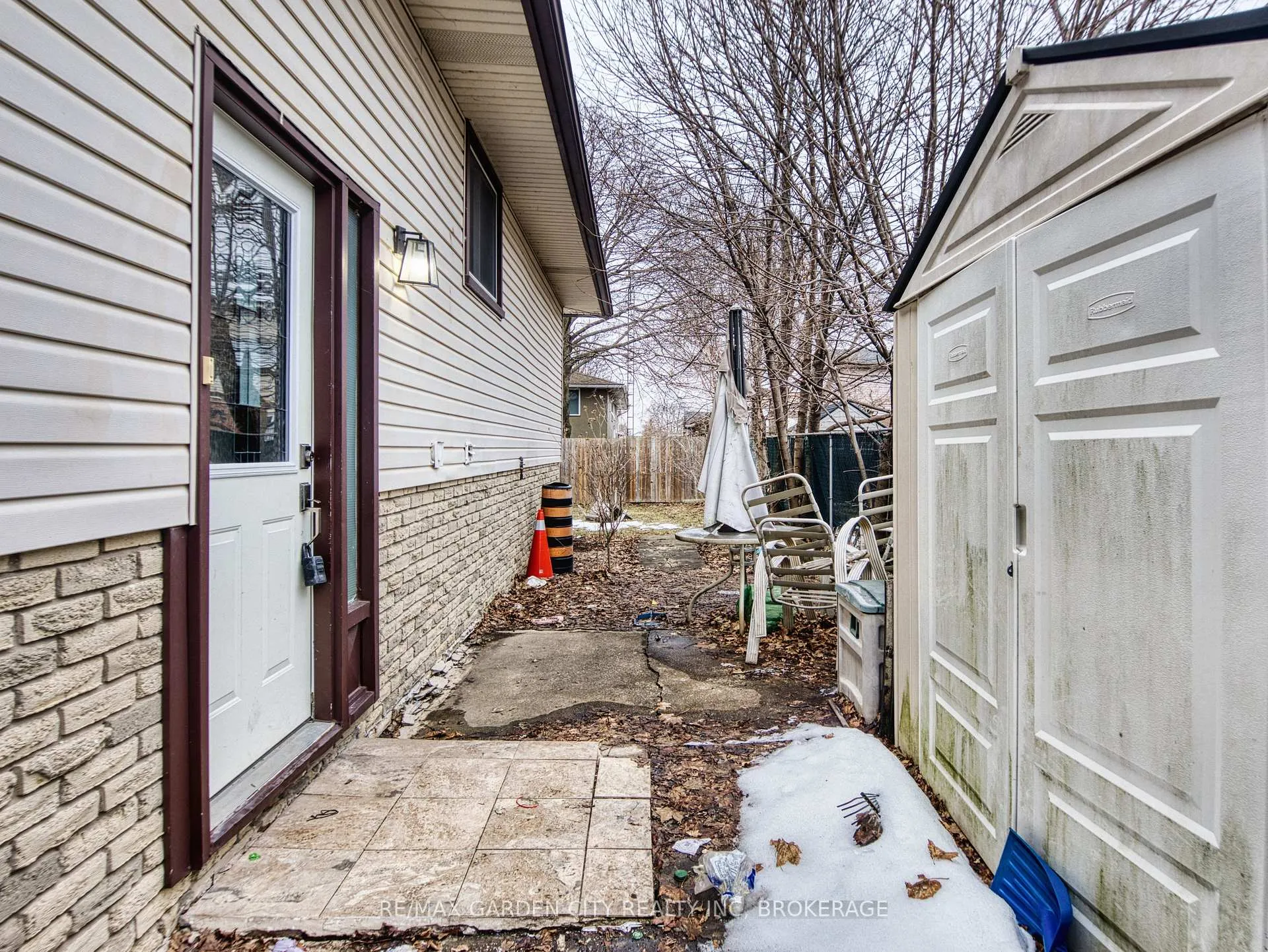 Photo 3 of 3 Tara Crescent, Thorold, Confederation Heights — HOMEH