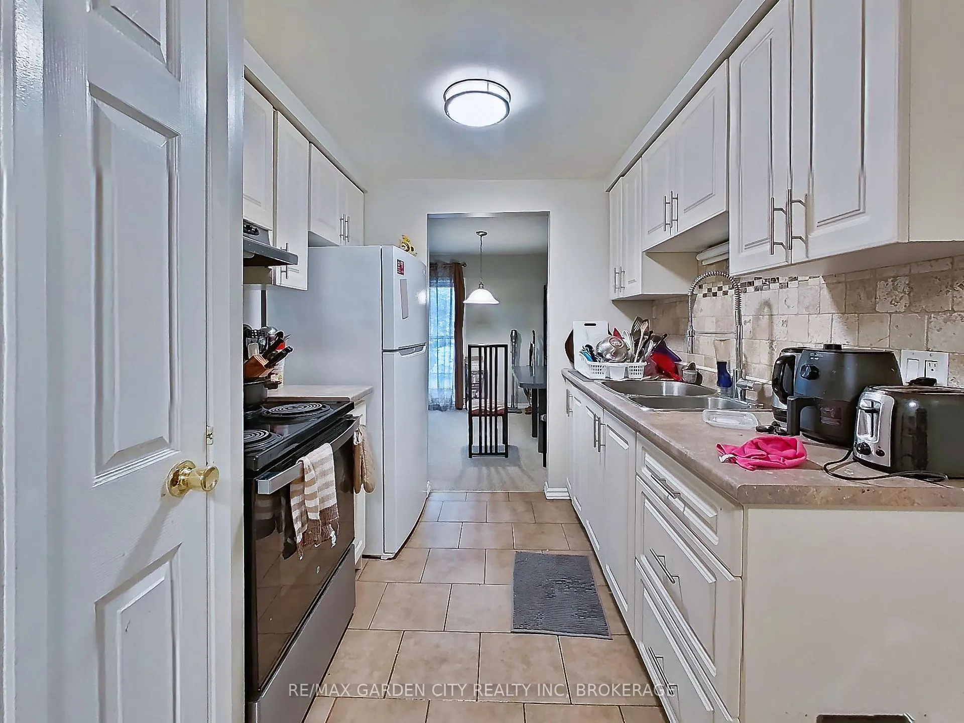 Photo 16 of 3 Tara Crescent, Thorold, Confederation Heights — HOMEH