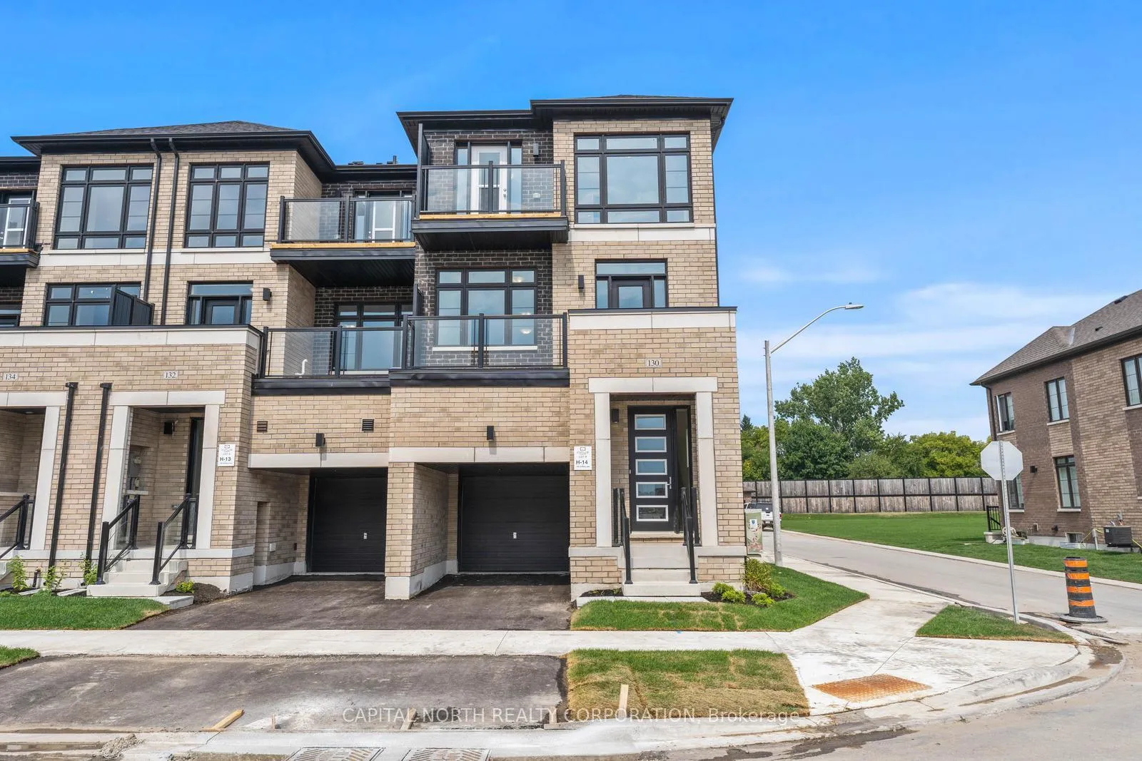 Photo 1 of 130 Turnberry Lane, Barrie, Painswick South — HOMEH