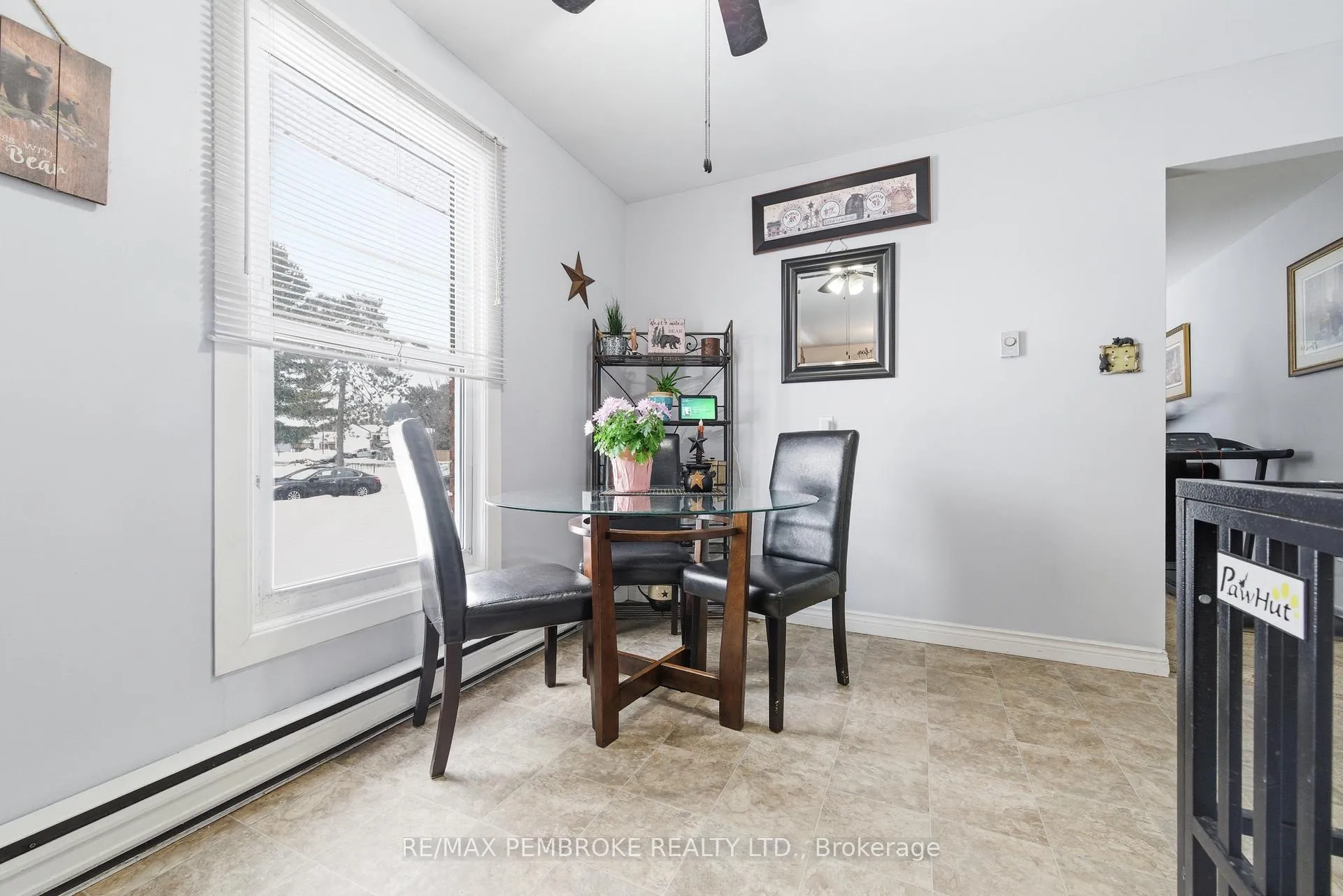 Photo 12 of 114 Hemlock Street, Petawawa — HOMEH