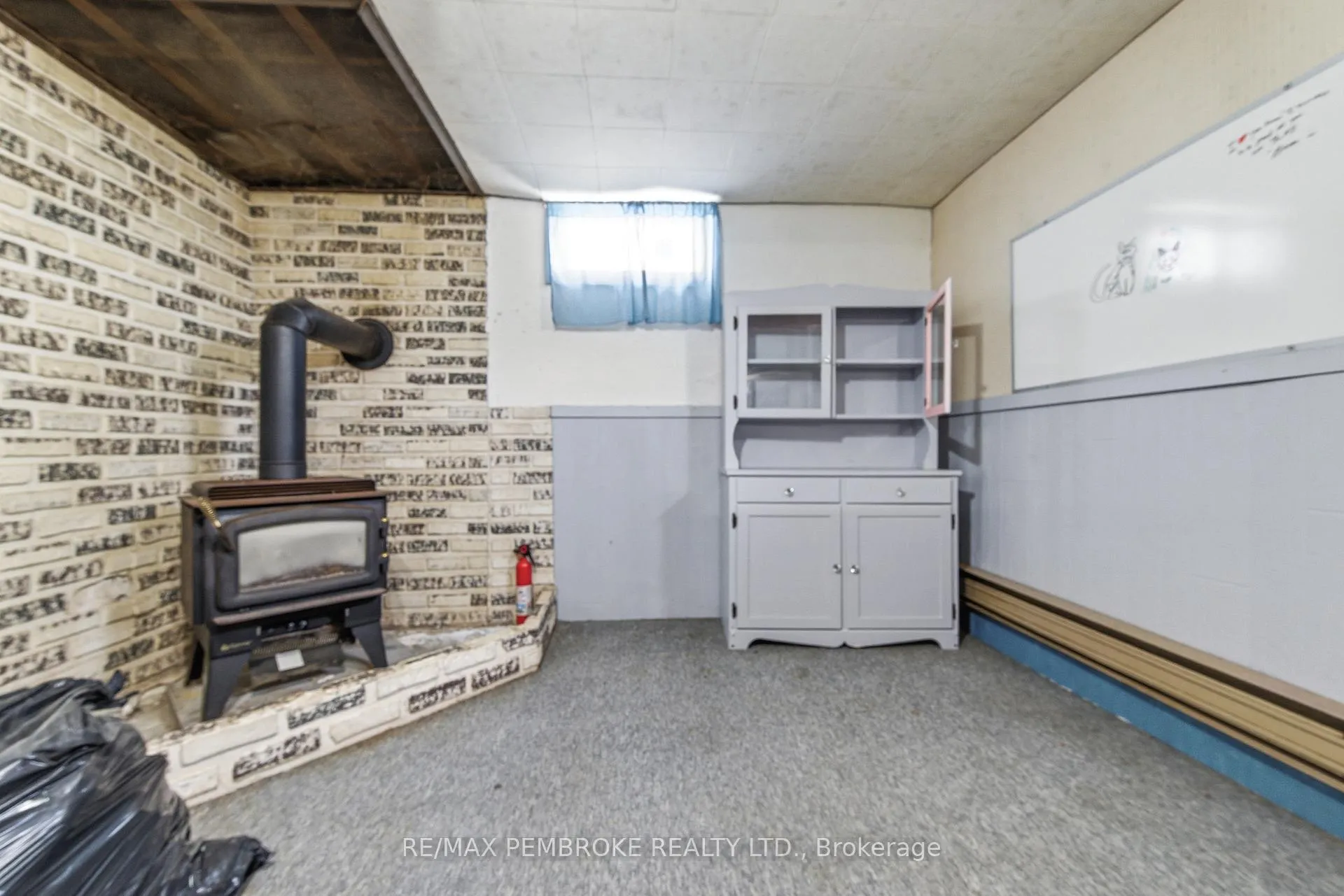 Photo 24 of 114 Hemlock Street, Petawawa — HOMEH