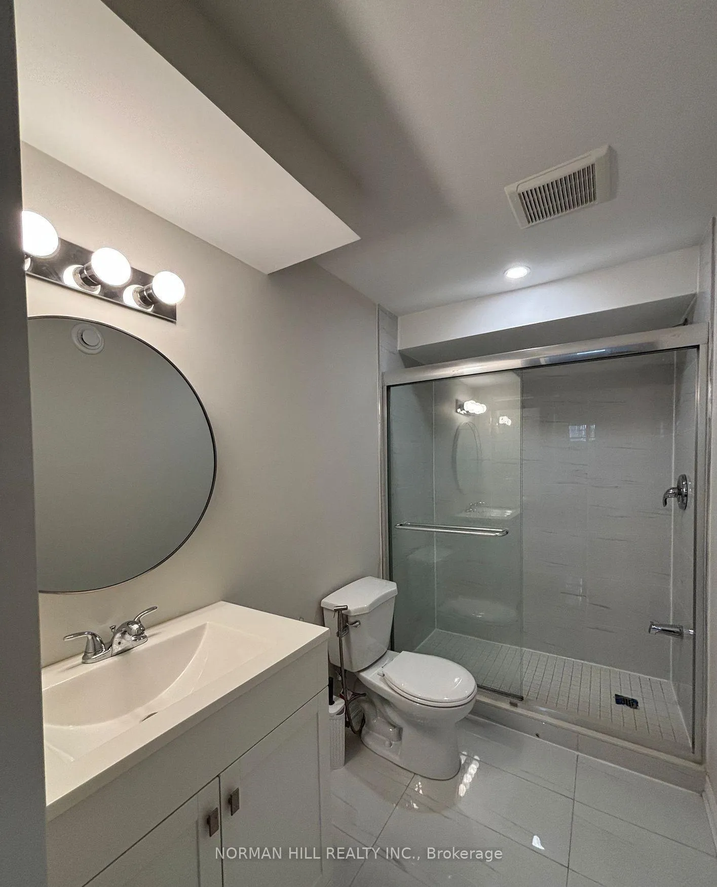 Photo 10 of 117 Major William Sharpe Drive, Brampton, Northwood Park — HOMEH