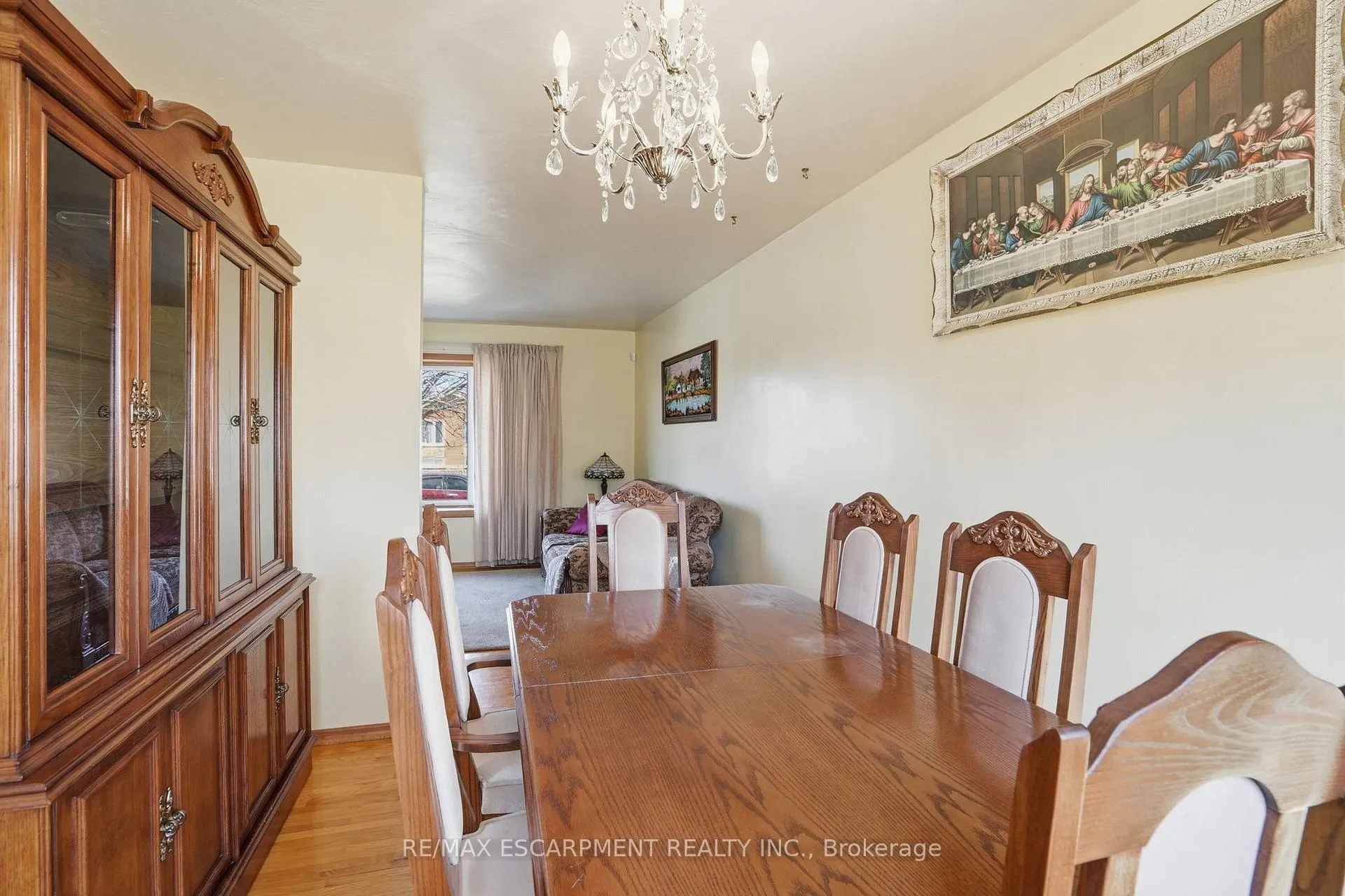 Photo 13 of 55 Champlain Avenue, Hamilton, Greenford — HOMEH