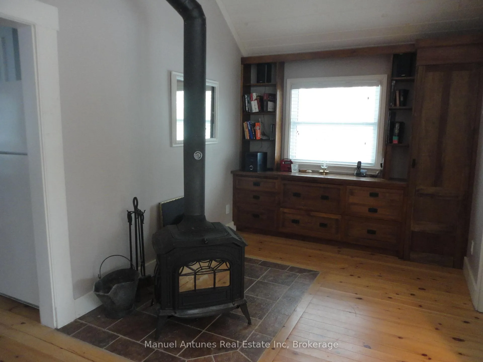 Photo 20 of 829 River Road E, Wasaga Beach — HOMEH