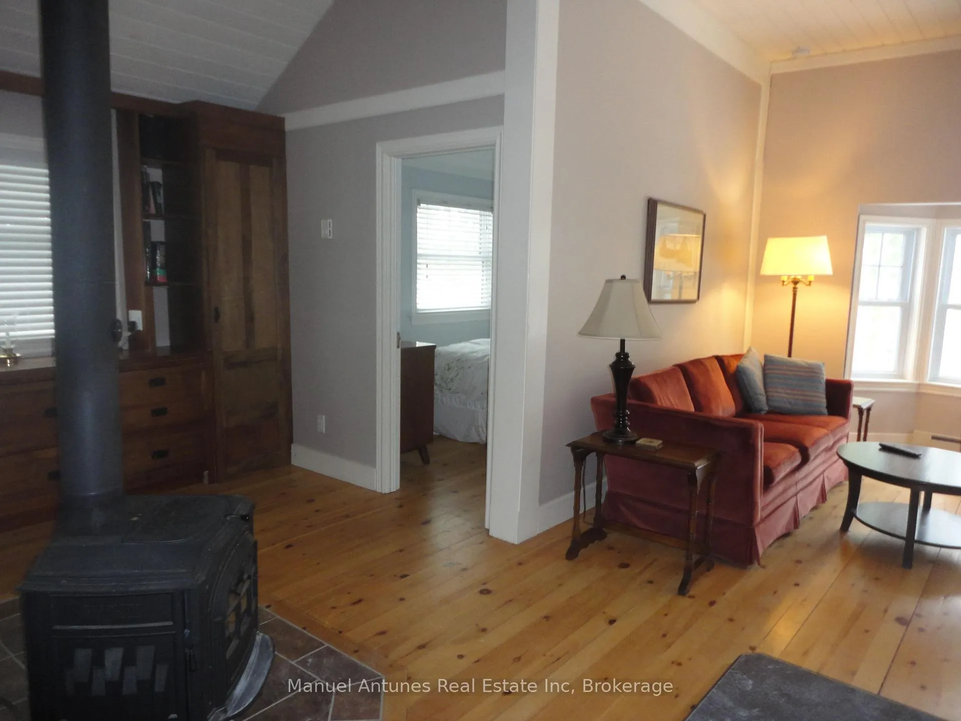 Photo 23 of 829 River Road E, Wasaga Beach — HOMEH