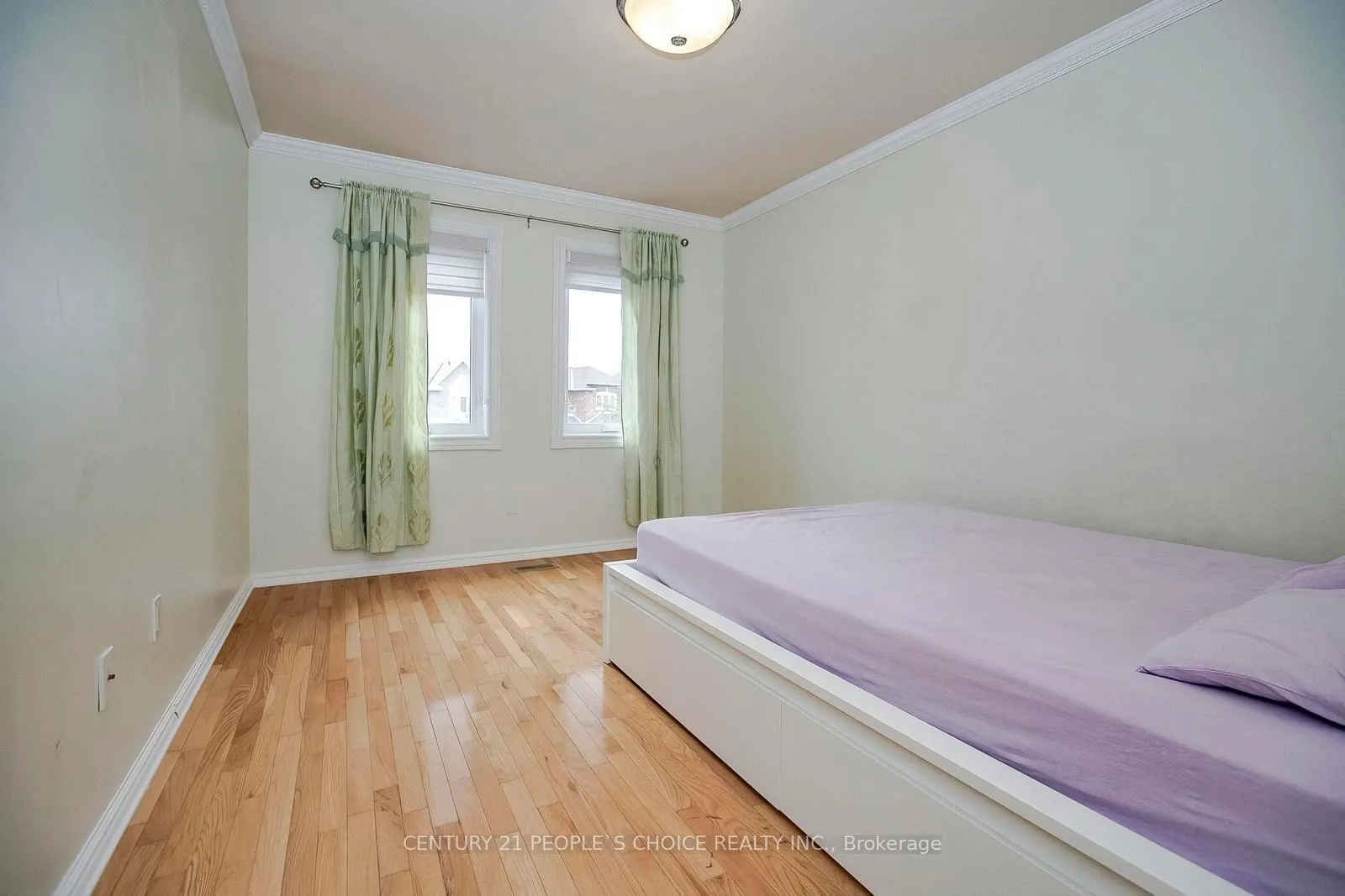 Photo 24 of 43 Letty Avenue, Brampton, Fletcher's West — HOMEH
