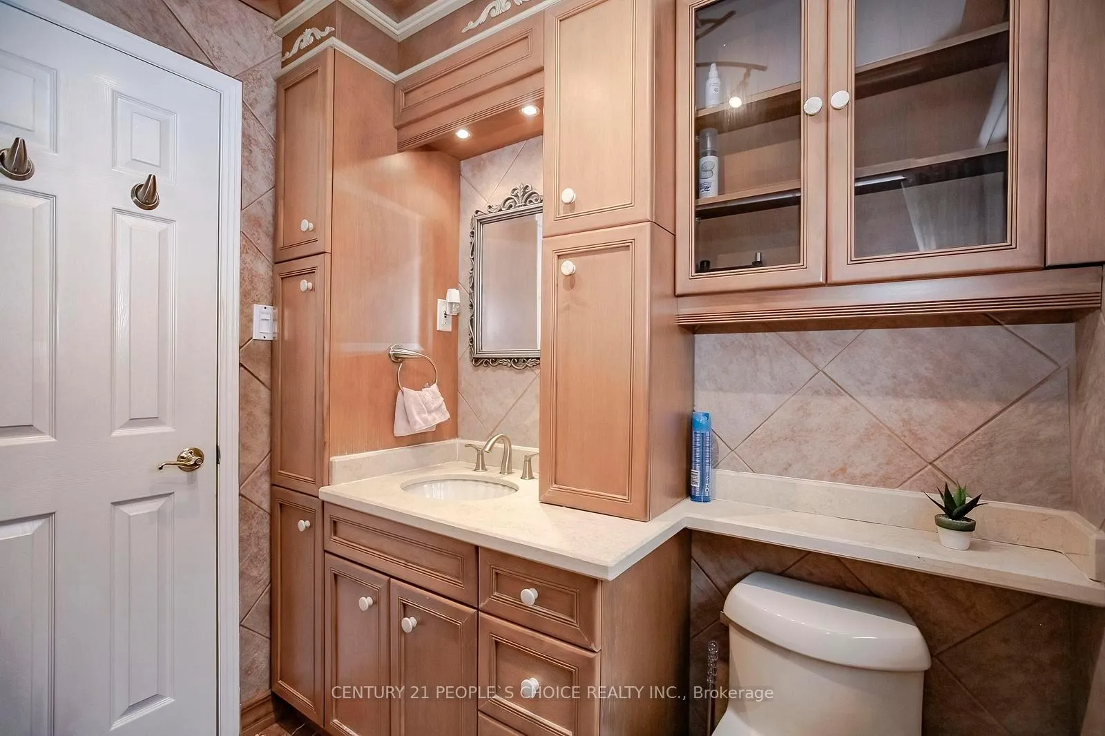 Photo 31 of 43 Letty Avenue, Brampton, Fletcher's West — HOMEH