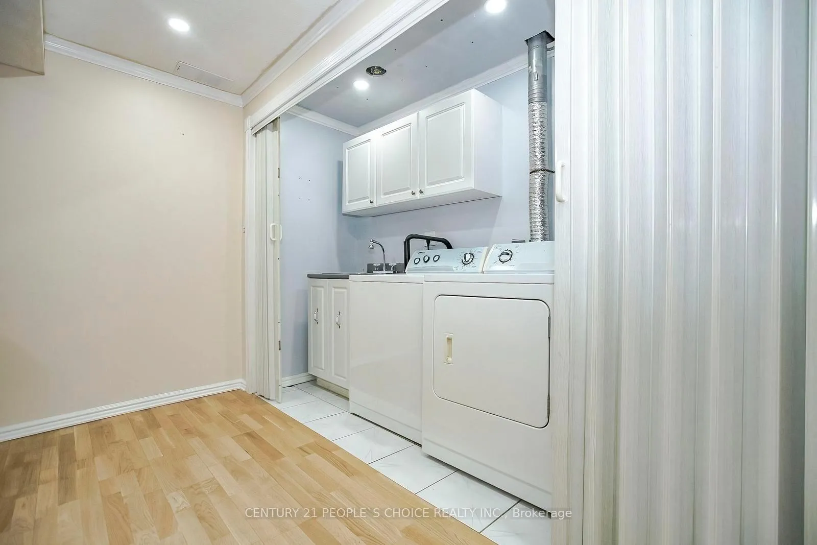 Photo 39 of 43 Letty Avenue, Brampton, Fletcher's West — HOMEH
