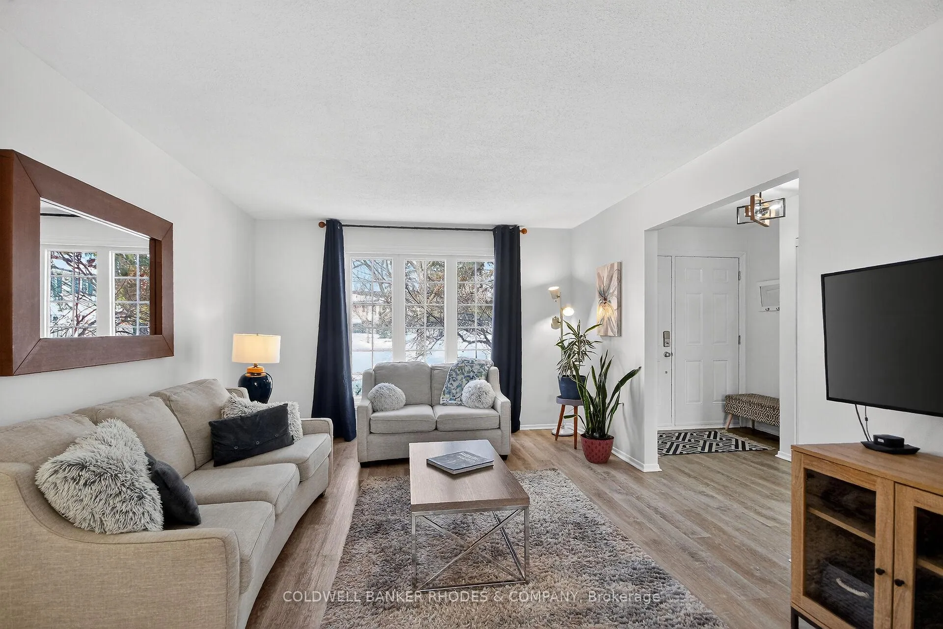 Photo 5 of 521 Orkney Private, Ottawa, Carleton Square — HOMEH