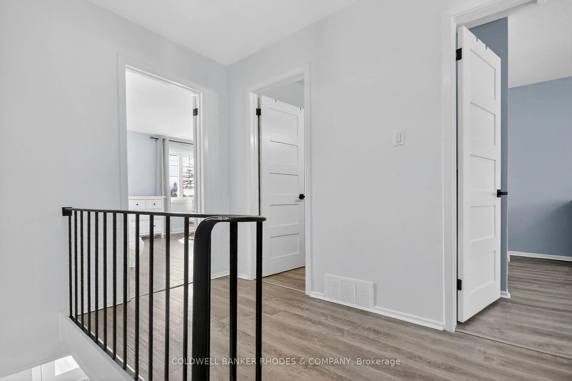 Photo 17 of 521 Orkney Private, Ottawa, Carleton Square — HOMEH