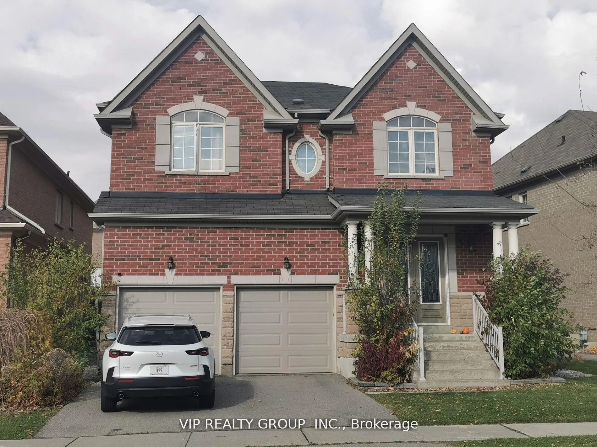 Front of 30 Lady Valentina Avenue