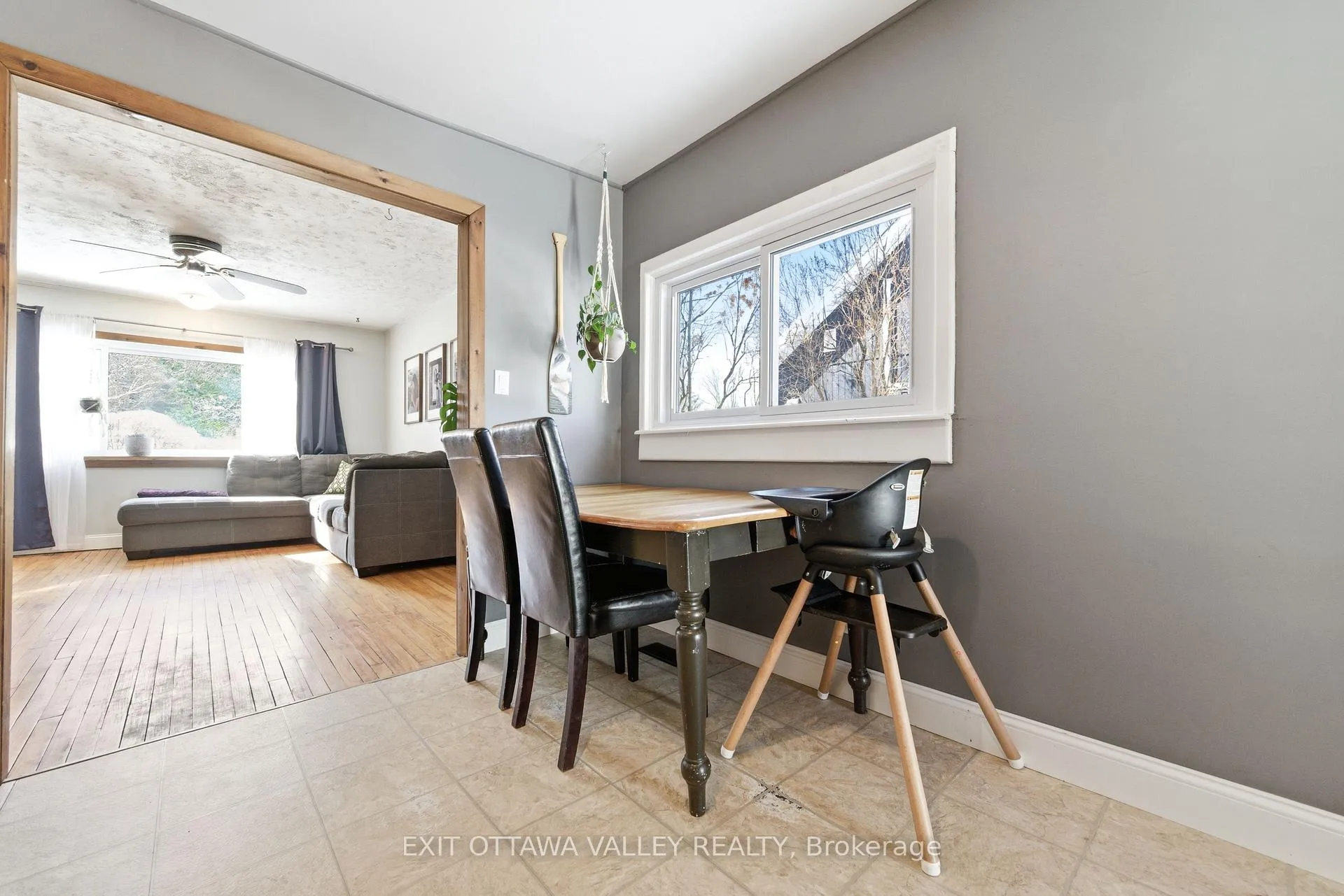 Photo 15 of 13 Spruce Crescent, Deep River — HOMEH