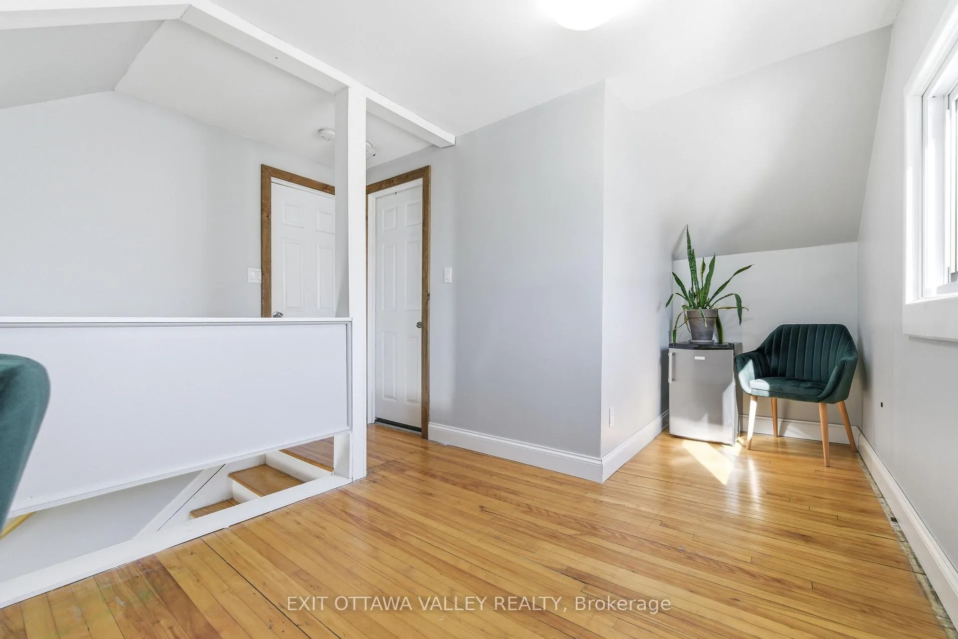 Photo 28 of 13 Spruce Crescent, Deep River — HOMEH