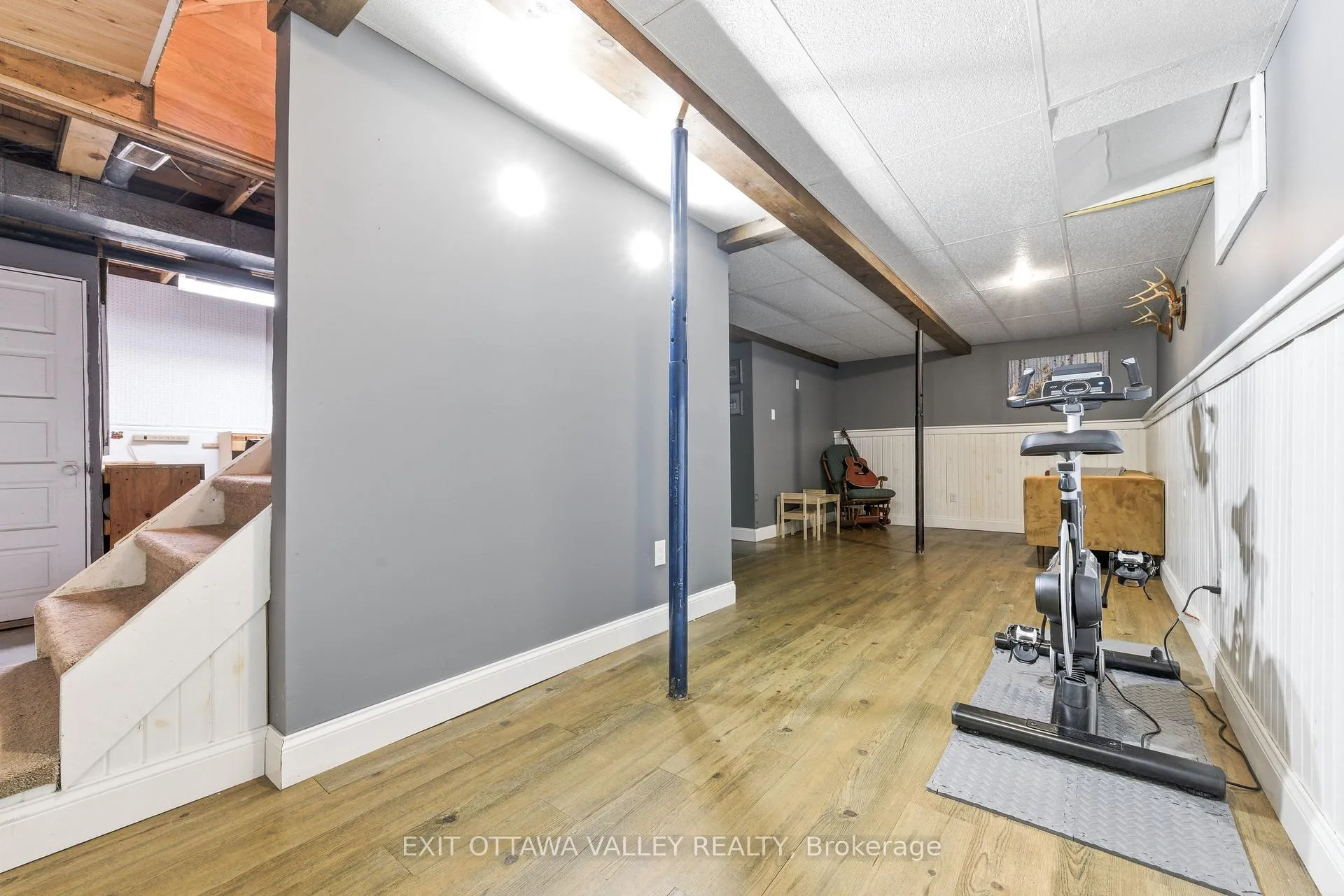 Photo 36 of 13 Spruce Crescent, Deep River — HOMEH