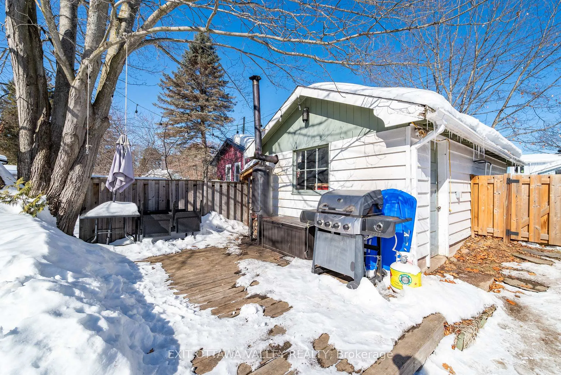 Photo 40 of 13 Spruce Crescent, Deep River — HOMEH