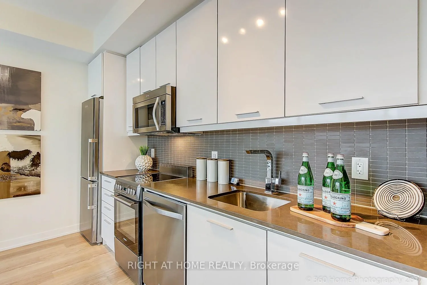 Photo 20 of Unit 1613, 105 George Street, Toronto, Moss Park — HOMEH