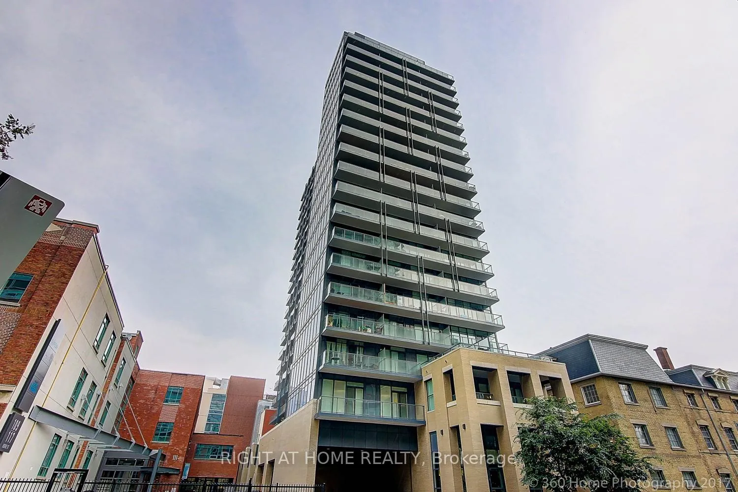 Photo 35 of Unit 1613, 105 George Street, Toronto, Moss Park — HOMEH