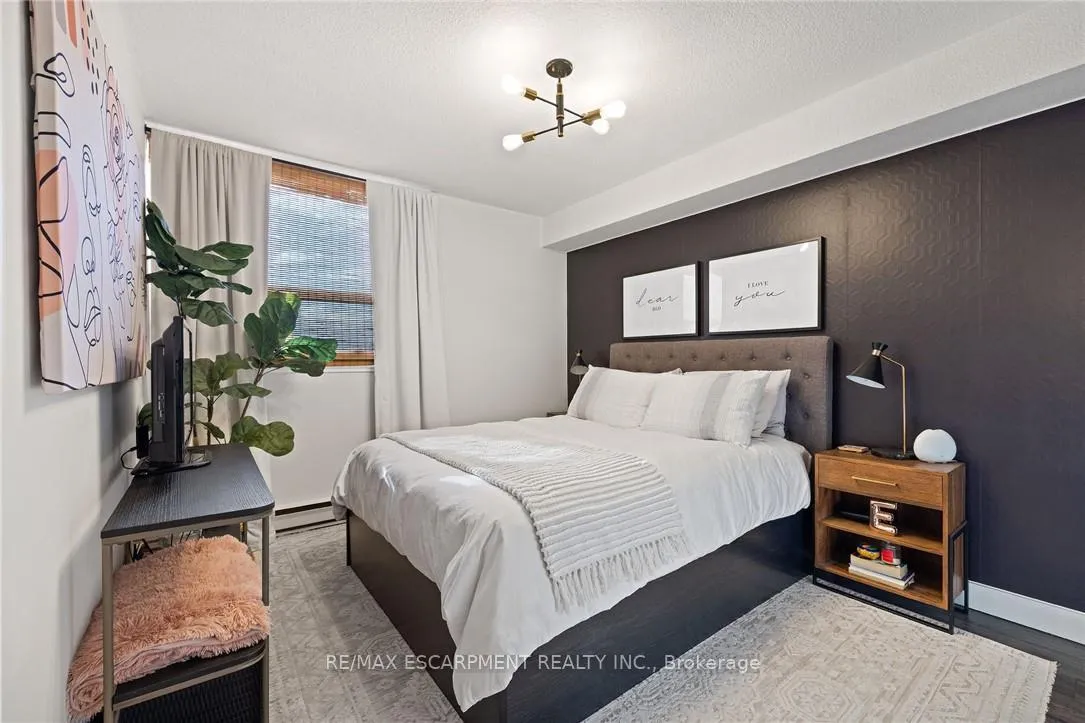 Photo 22 of Unit 901, 700 Dynes Road, Burlington, Roseland — HOMEH