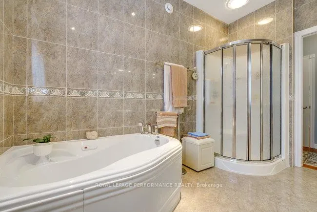 Photo 17 of 6802 Riverview Drive, South Glengarry, South Glengarry (Charlottenburgh) Twp — HOMEH