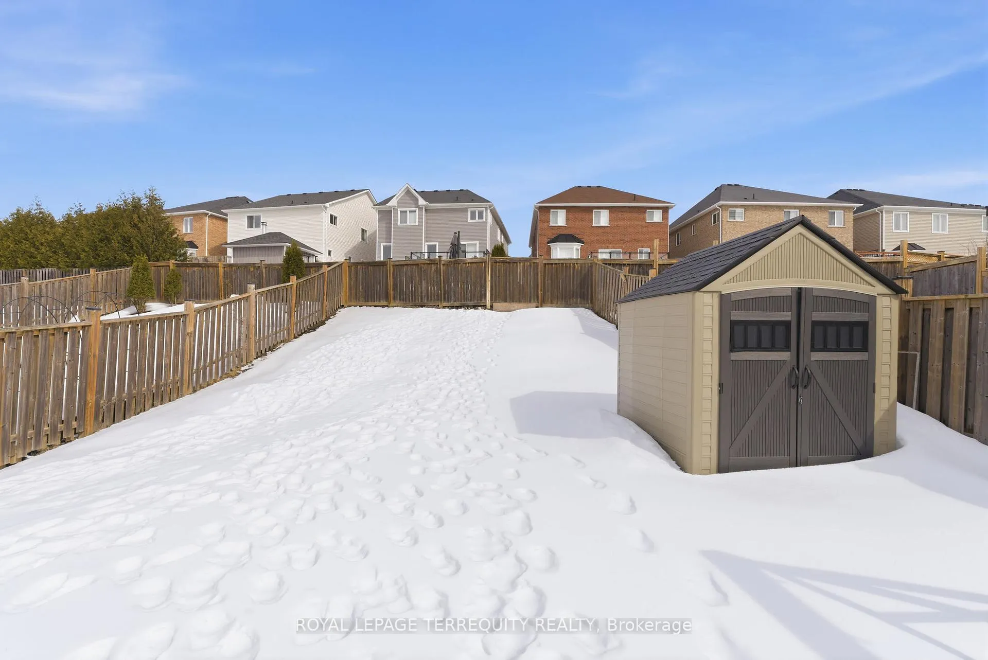 Photo 6 of 1747 Arborwood Drive, Oshawa, Taunton — HOMEH