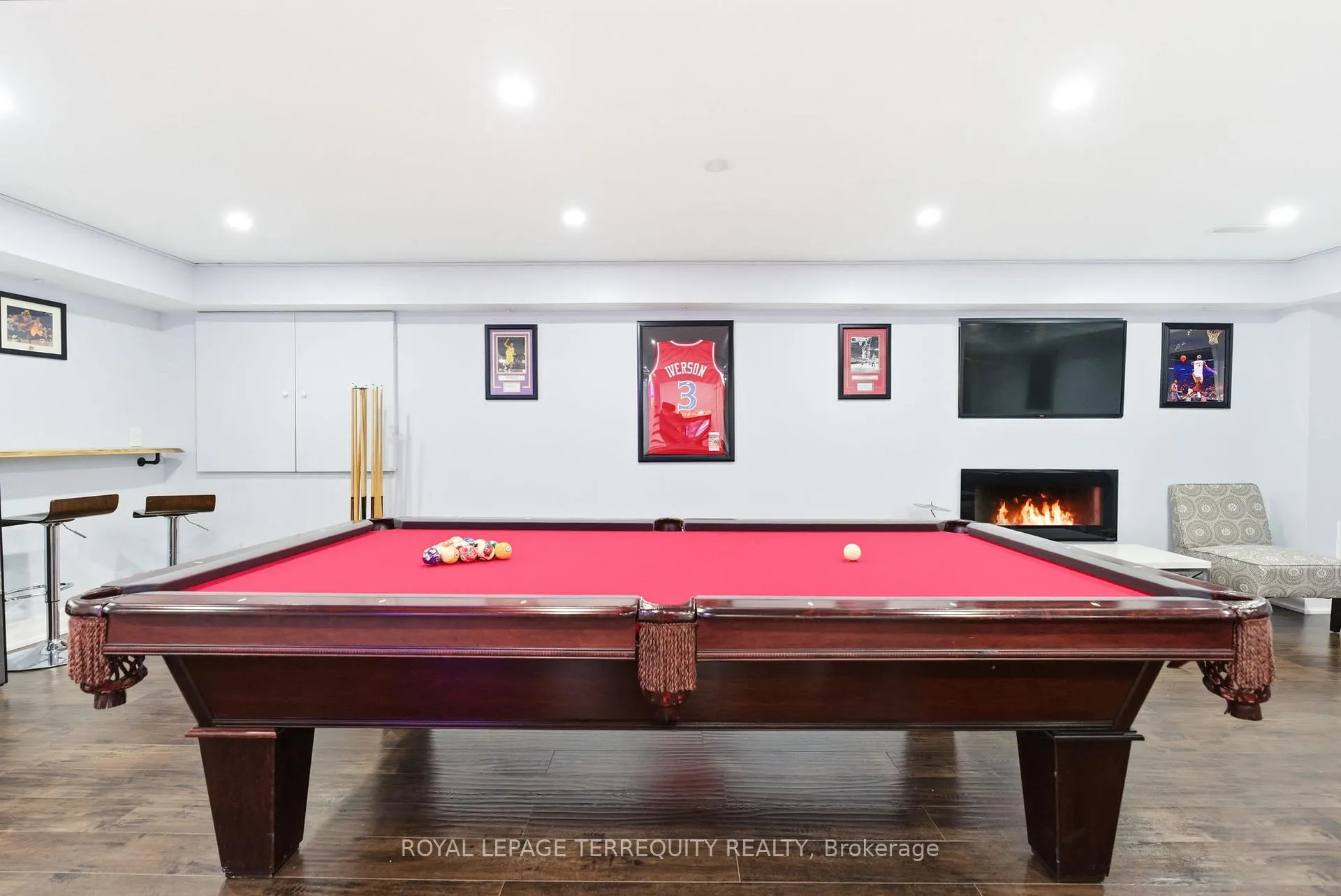 Photo 9 of 1747 Arborwood Drive, Oshawa, Taunton — HOMEH