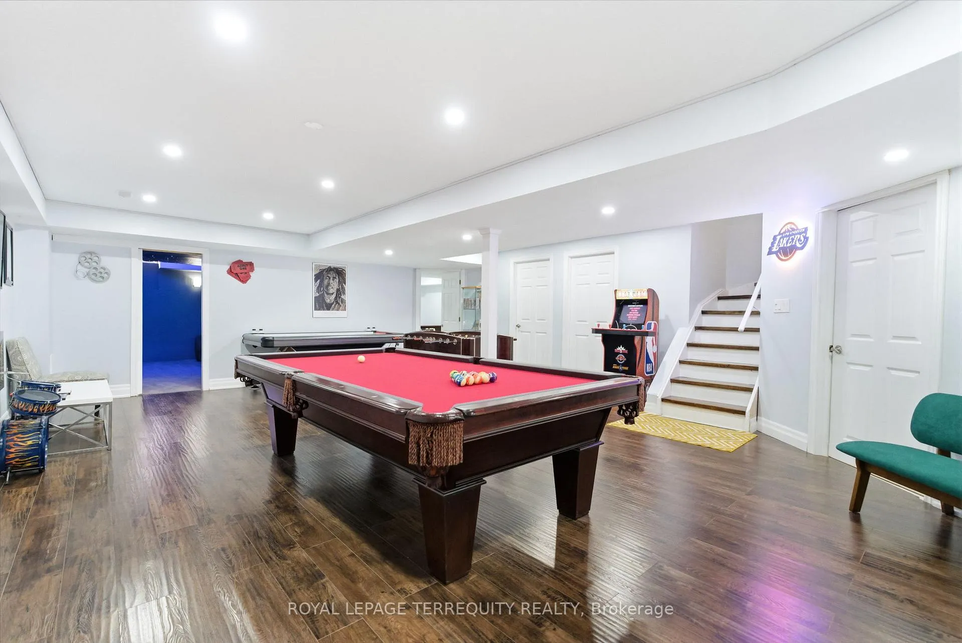 Photo 11 of 1747 Arborwood Drive, Oshawa, Taunton — HOMEH