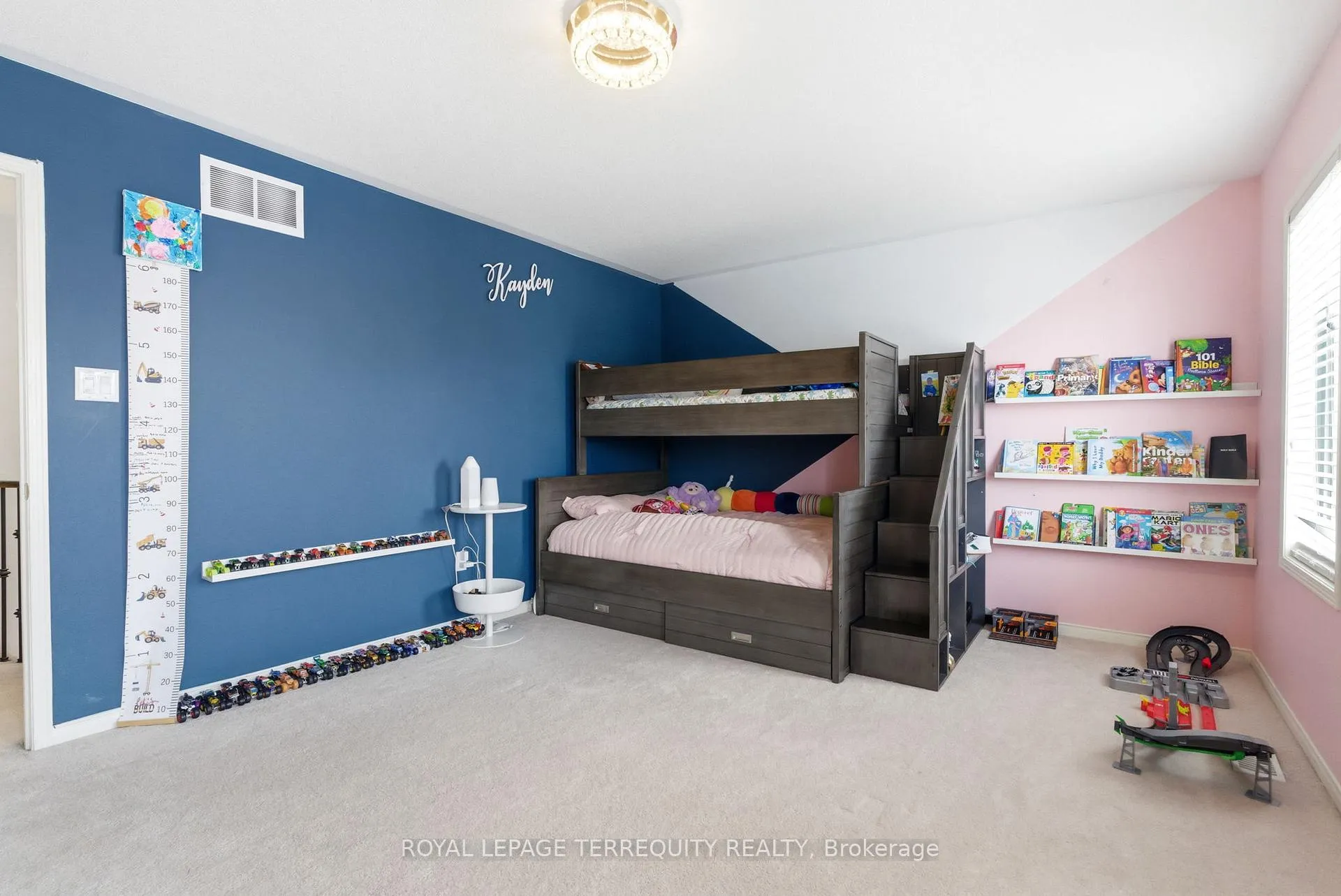 Photo 18 of 1747 Arborwood Drive, Oshawa, Taunton — HOMEH