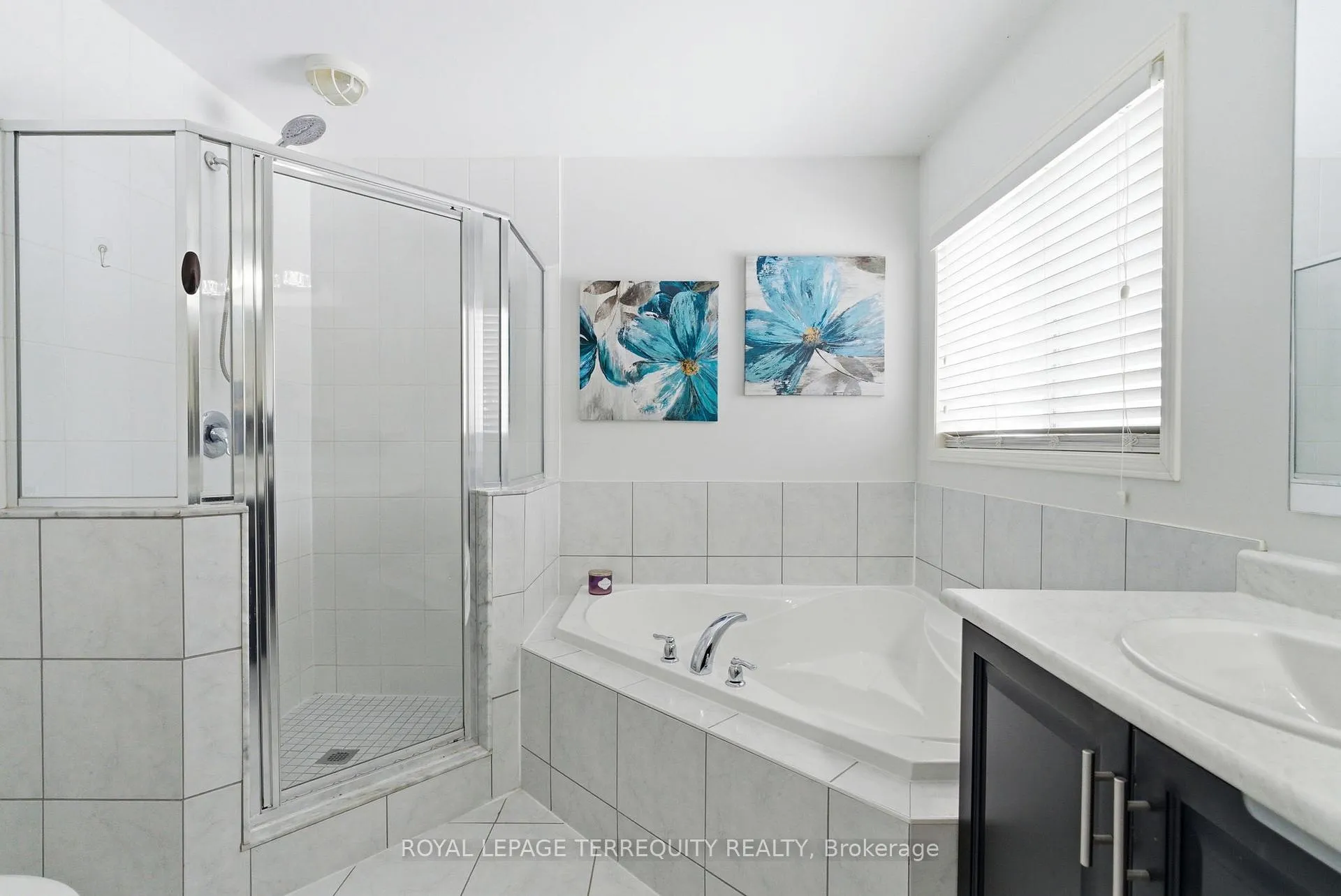 Photo 25 of 1747 Arborwood Drive, Oshawa, Taunton — HOMEH