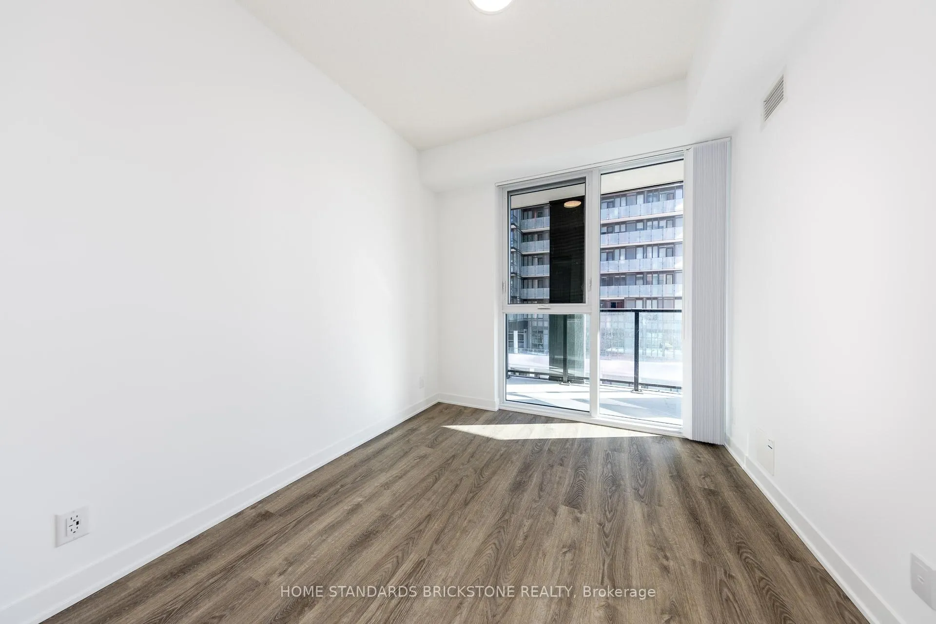 Photo 16 of Unit 1609, 180 Front Street E, Toronto, Moss Park — HOMEH