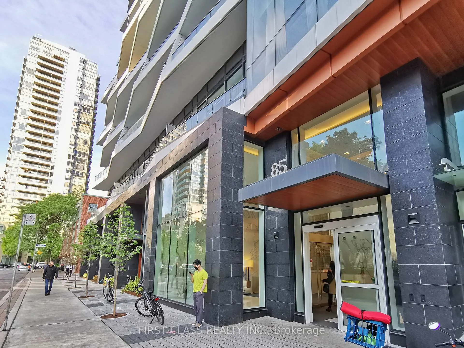Photo 3 of Unit 2515, 85 Wood Street, Toronto, Church-Yonge Corridor — HOMEH